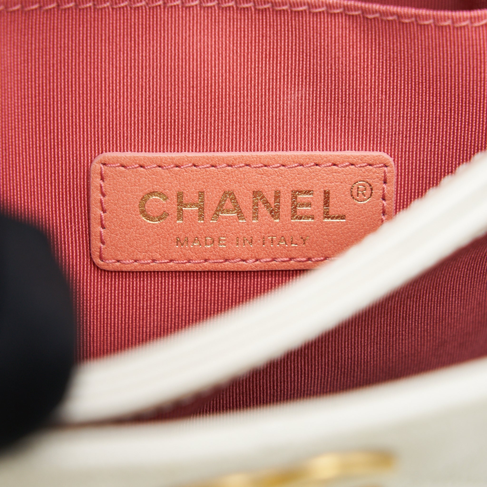 Chanel Bucket Bag With Chain Handle Caviar White