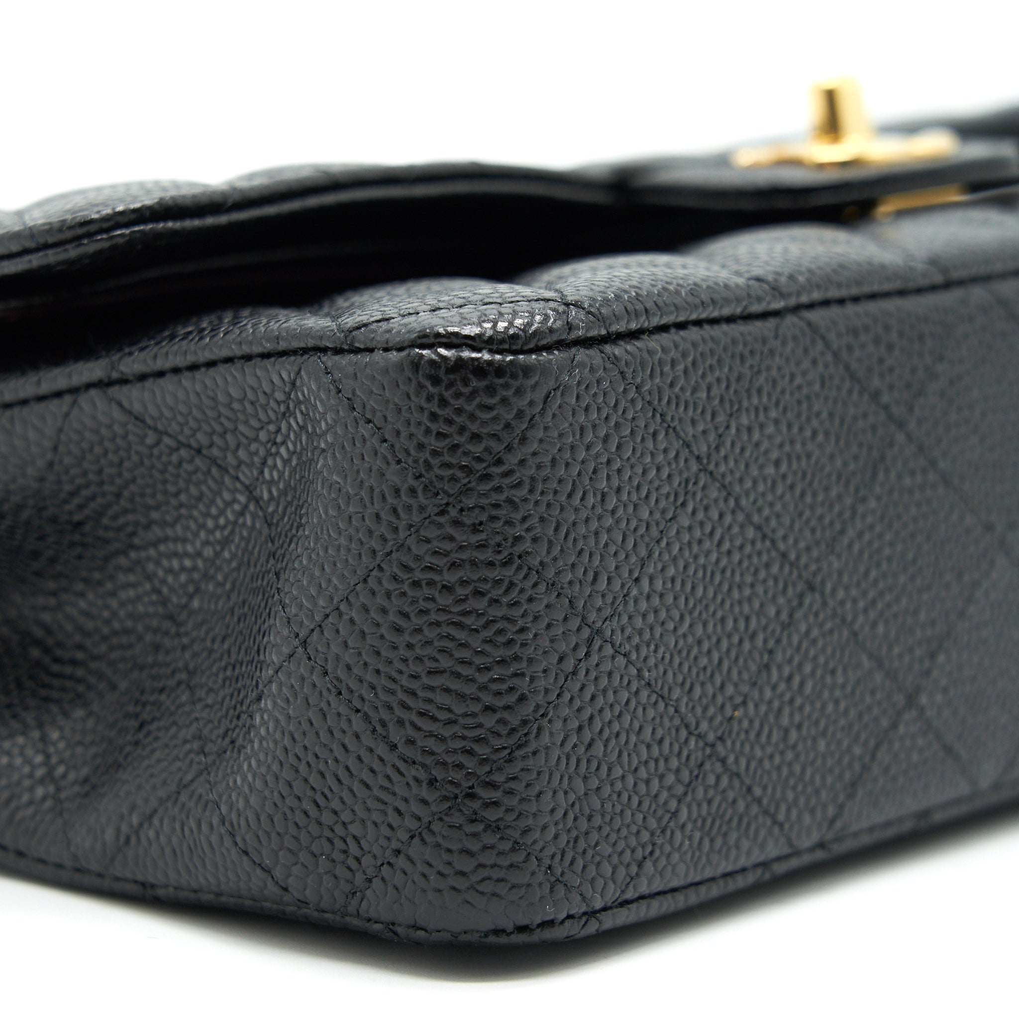 CHANEL MEDIUM CLASSIC DOUBLE FLAP BAG CAVIAR BLACK