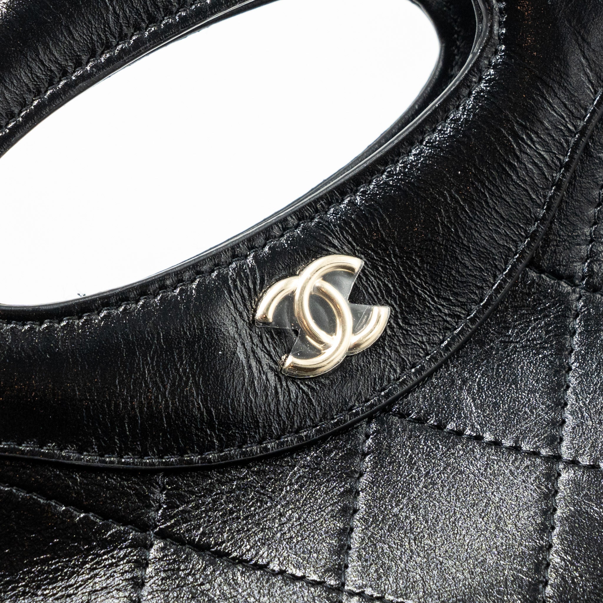 Chanel 24c Mini 31 Clutch With Chain Shiny Calfskin  Black L(Microchip)