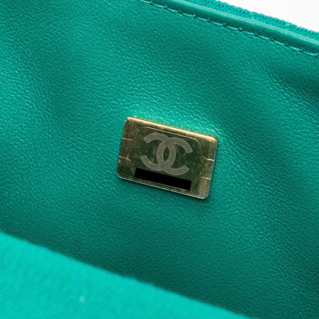 Chanel 23a Classic Flap Clutch Fabric Green L(Microchip)