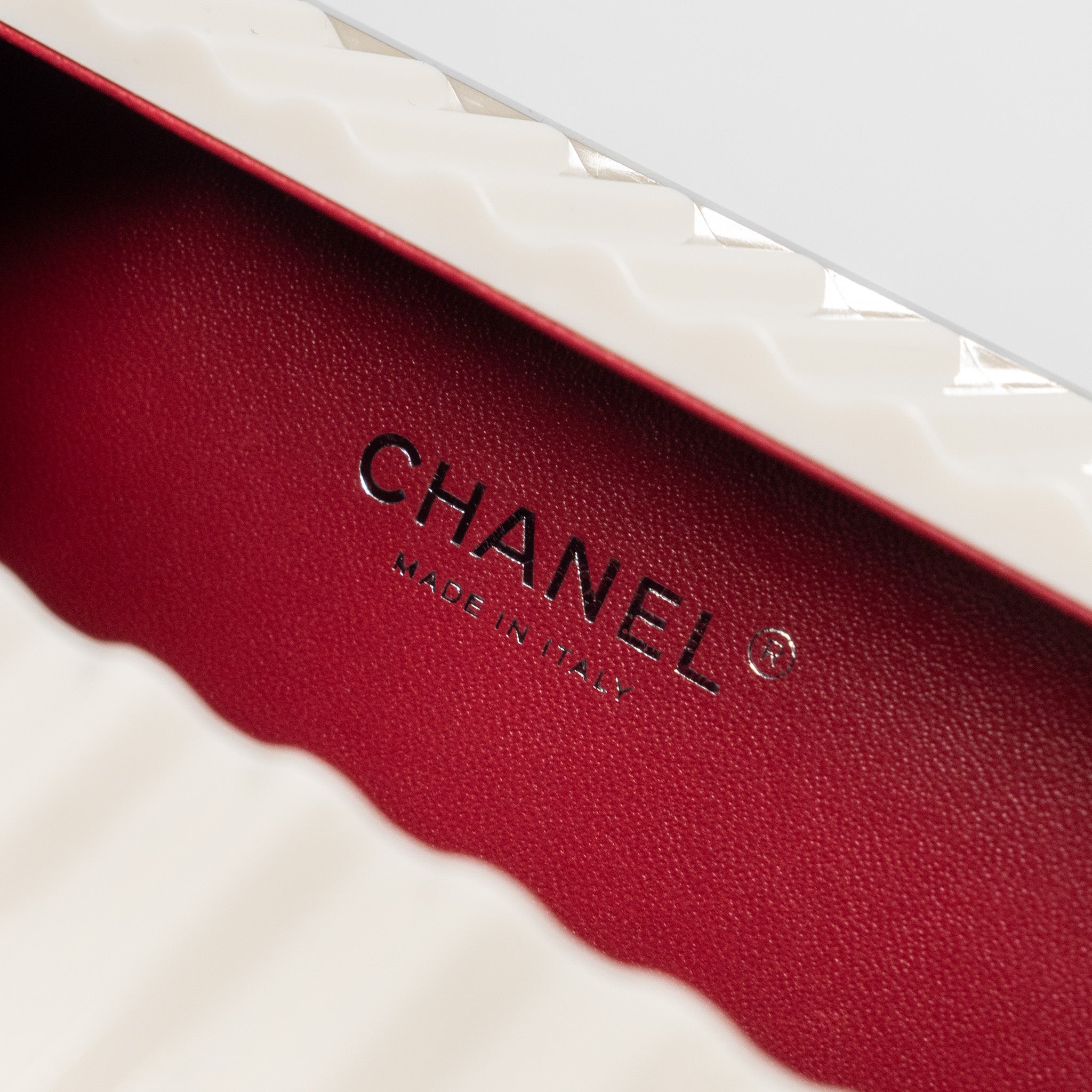 Chanel Paris-Hamburg runway container clutch bag white / black / red