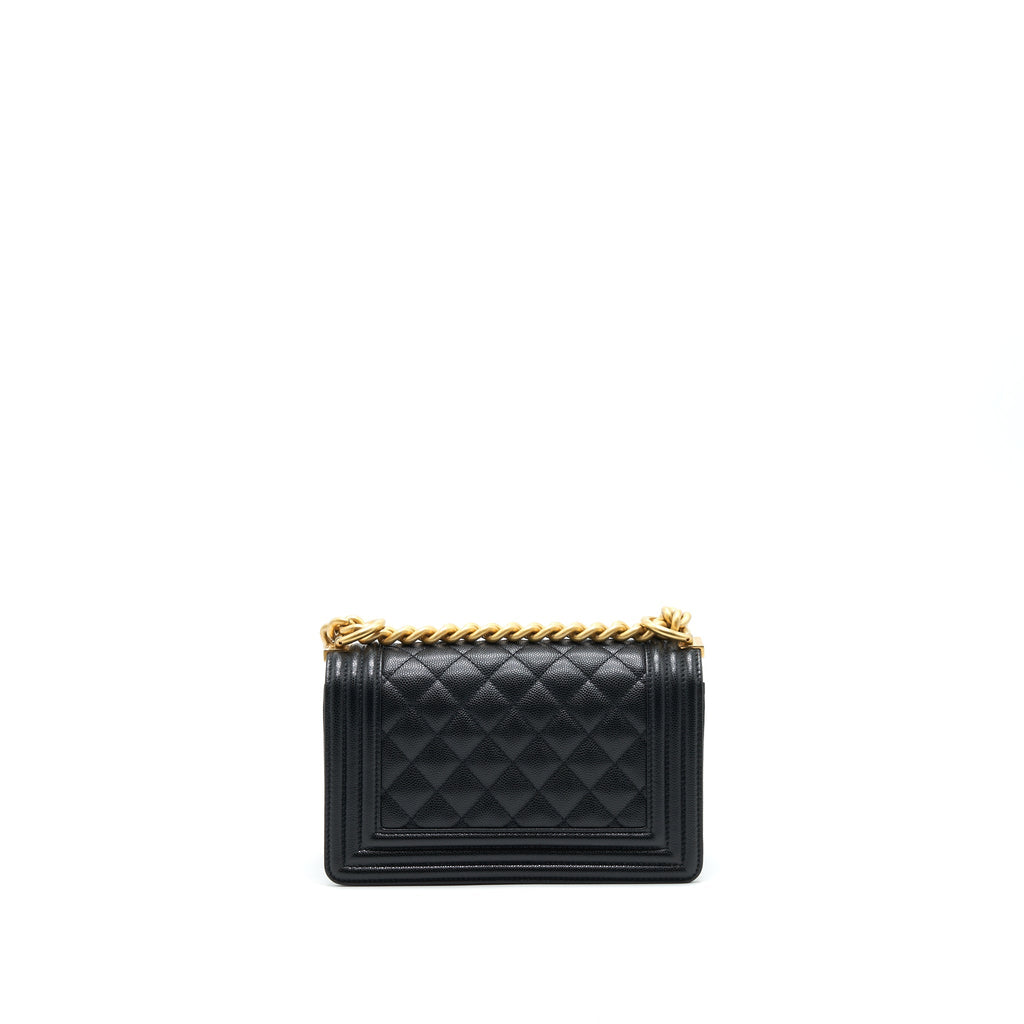 Chanel Small Boy Bag Caviar Black brushed  Year 2021 (microchip serial）