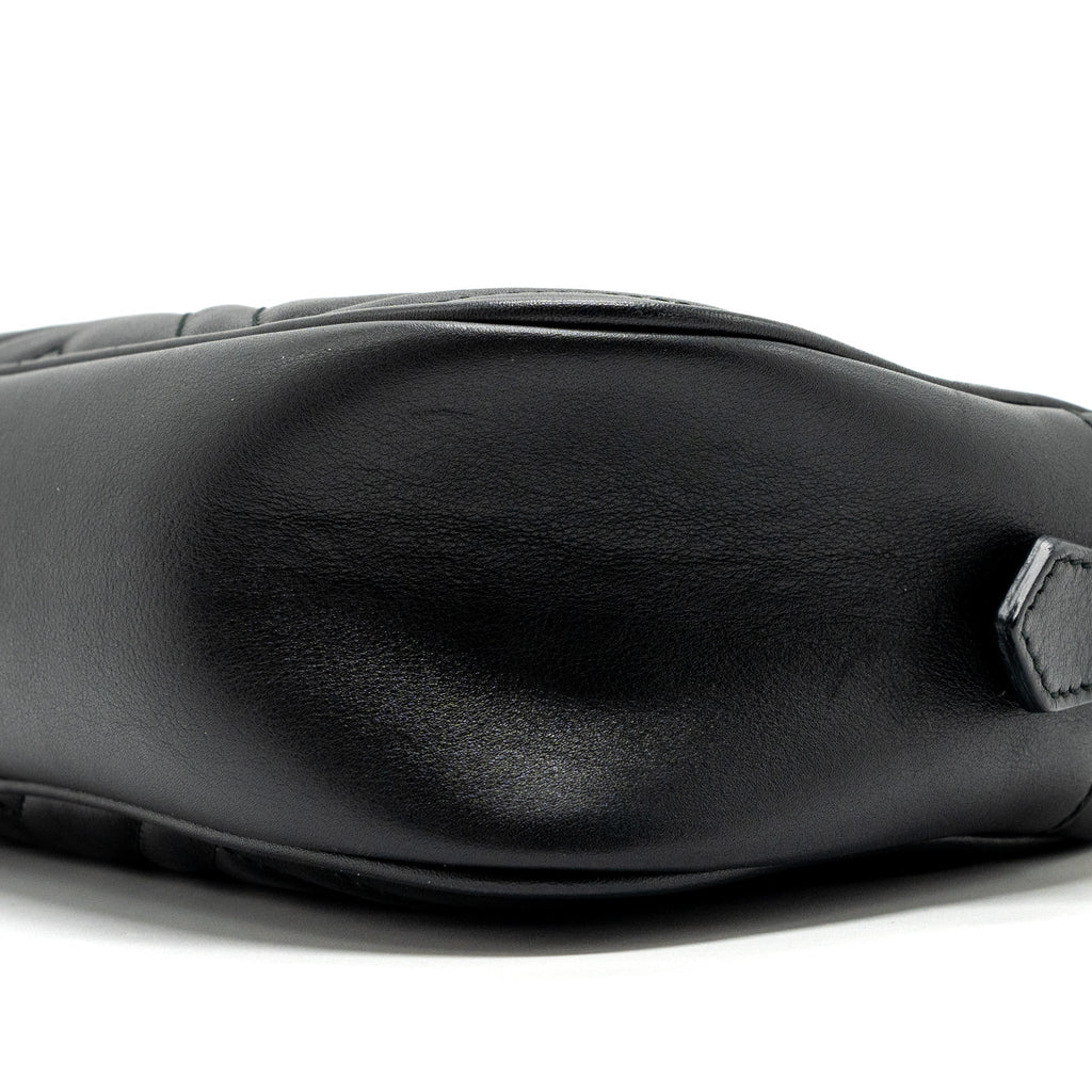 Gucci GG marmont matelasse camera shoulder bag leather black