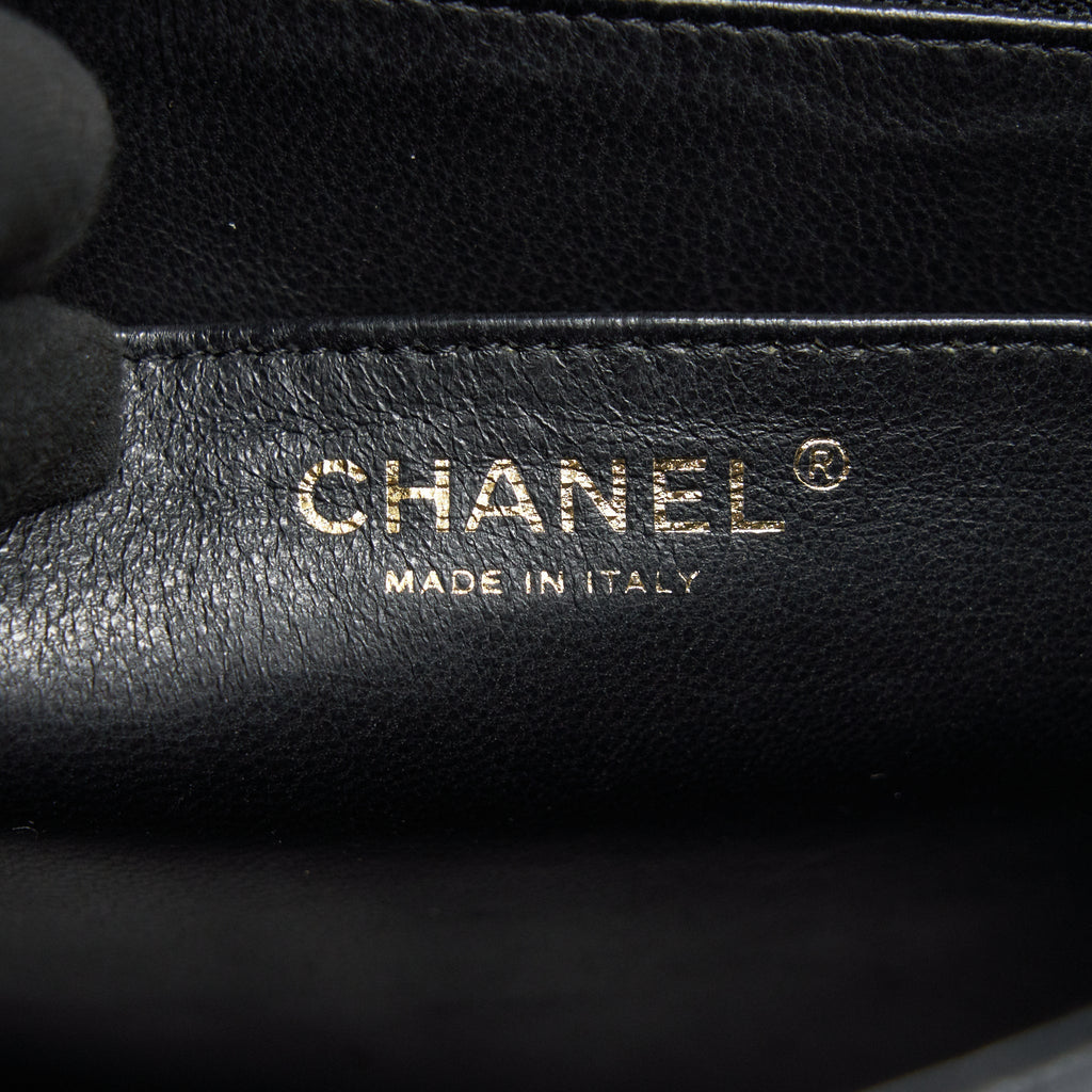 CHANEL CLASSIC JUMBO SINGLE FLAP BAG BLACK CAVIER