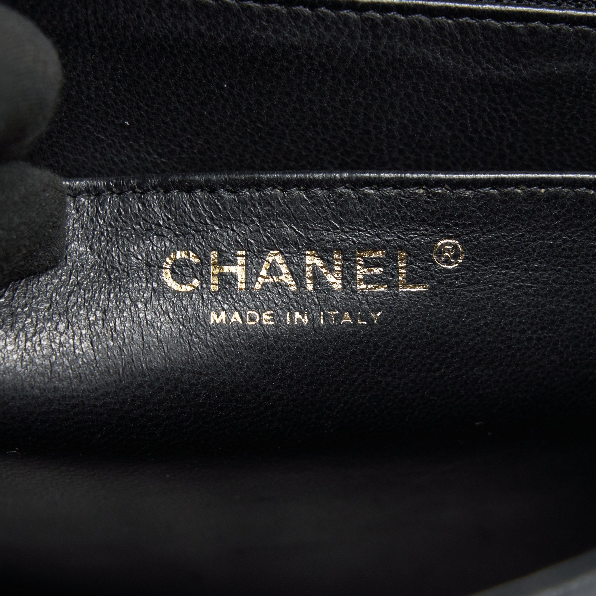 CHANEL CLASSIC JUMBO SINGLE FLAP BAG BLACK CAVIER