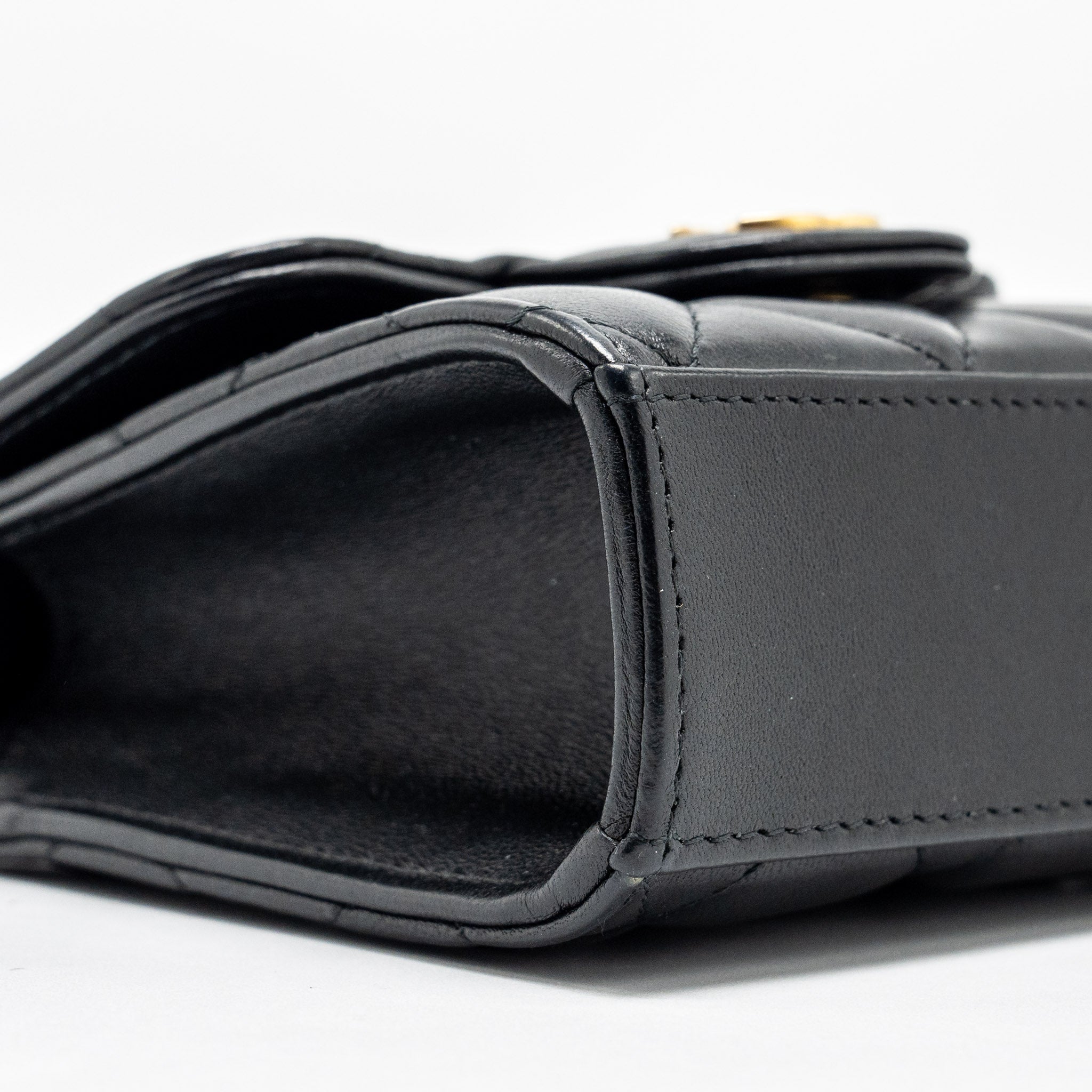 Chanel 22B Top Handle Mini Flap Clutch Lambskin black  (Microchip)