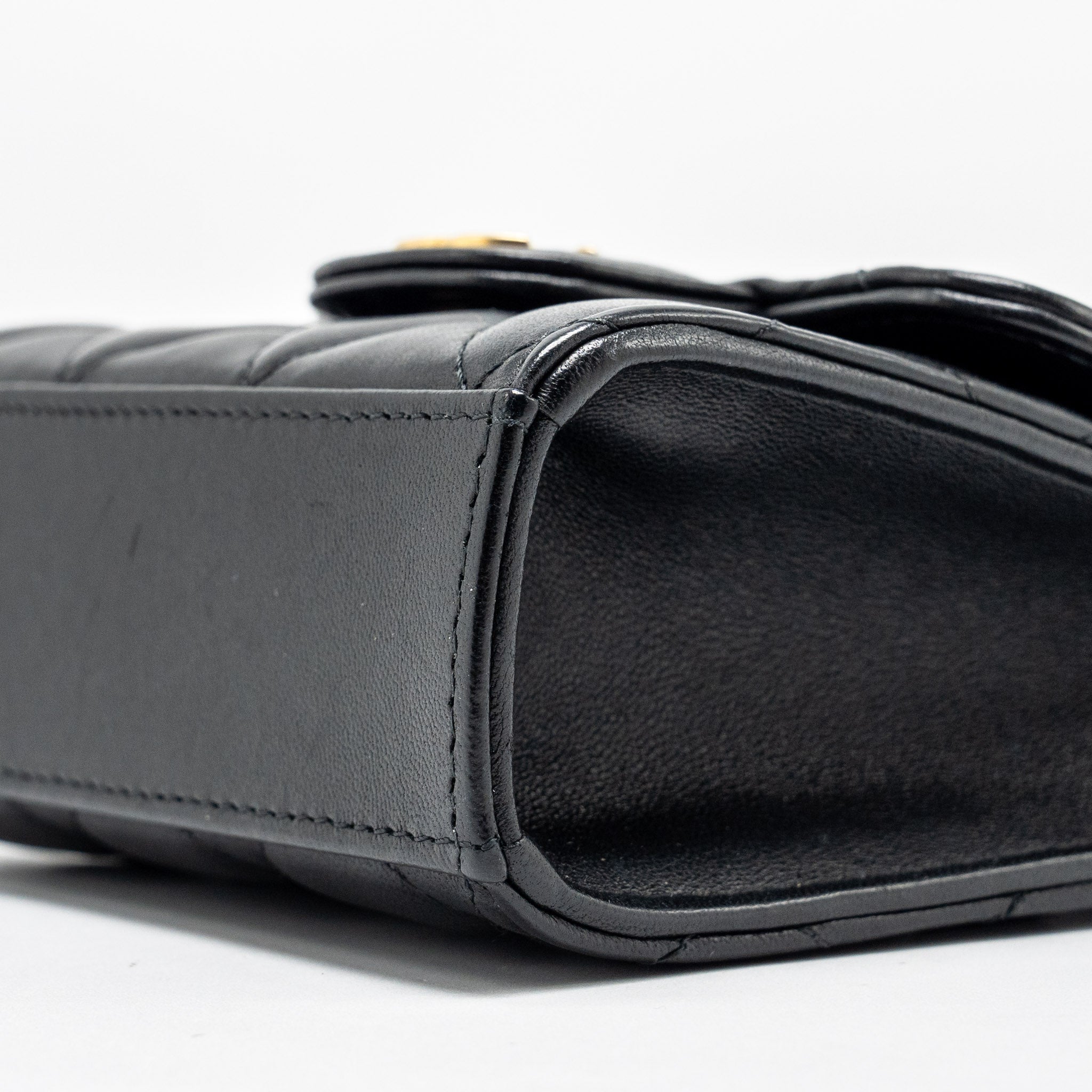 Chanel 22B Top Handle Mini Flap Clutch Lambskin black  (Microchip)