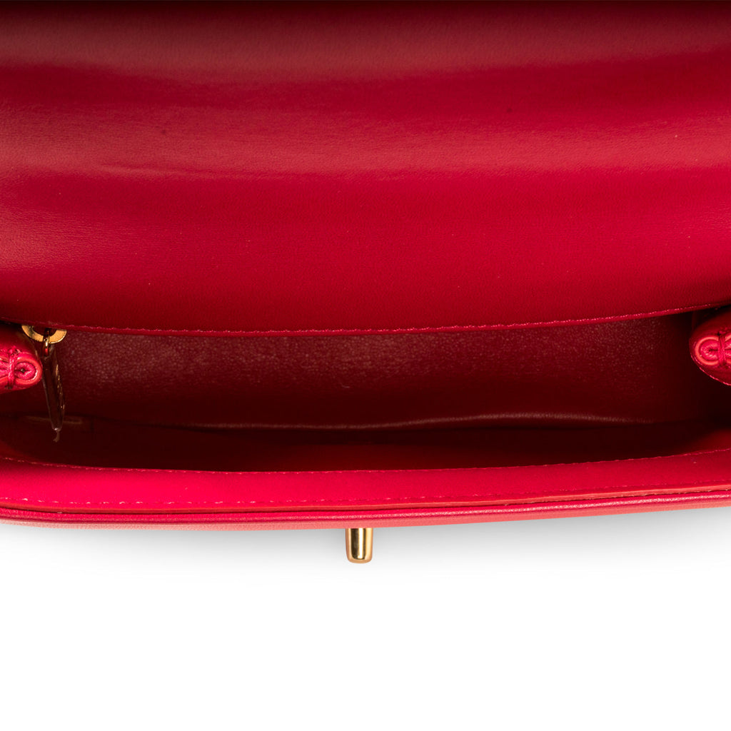 Chanel Chic Carry Top Handle Small - Fuschia