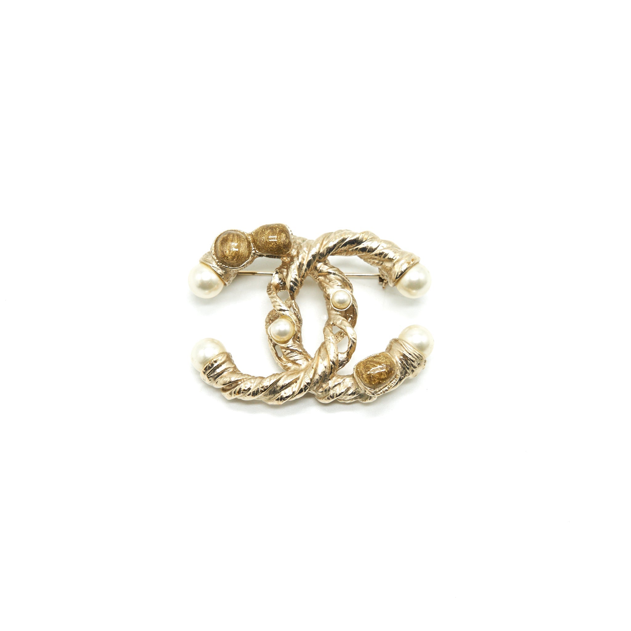 CHANEL CC PERAL BROOCH