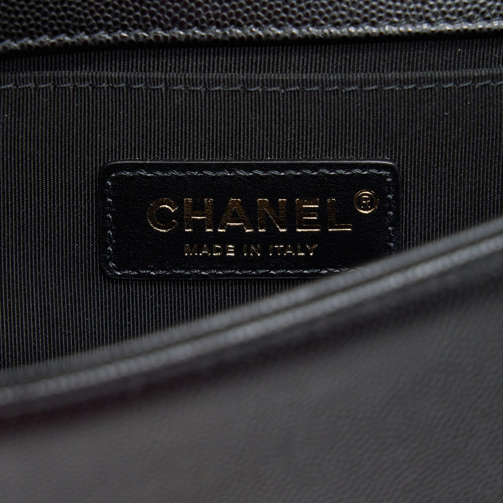 Chanel Small Boy Bag Caviar Black brushed  Year 2021 (microchip serial）