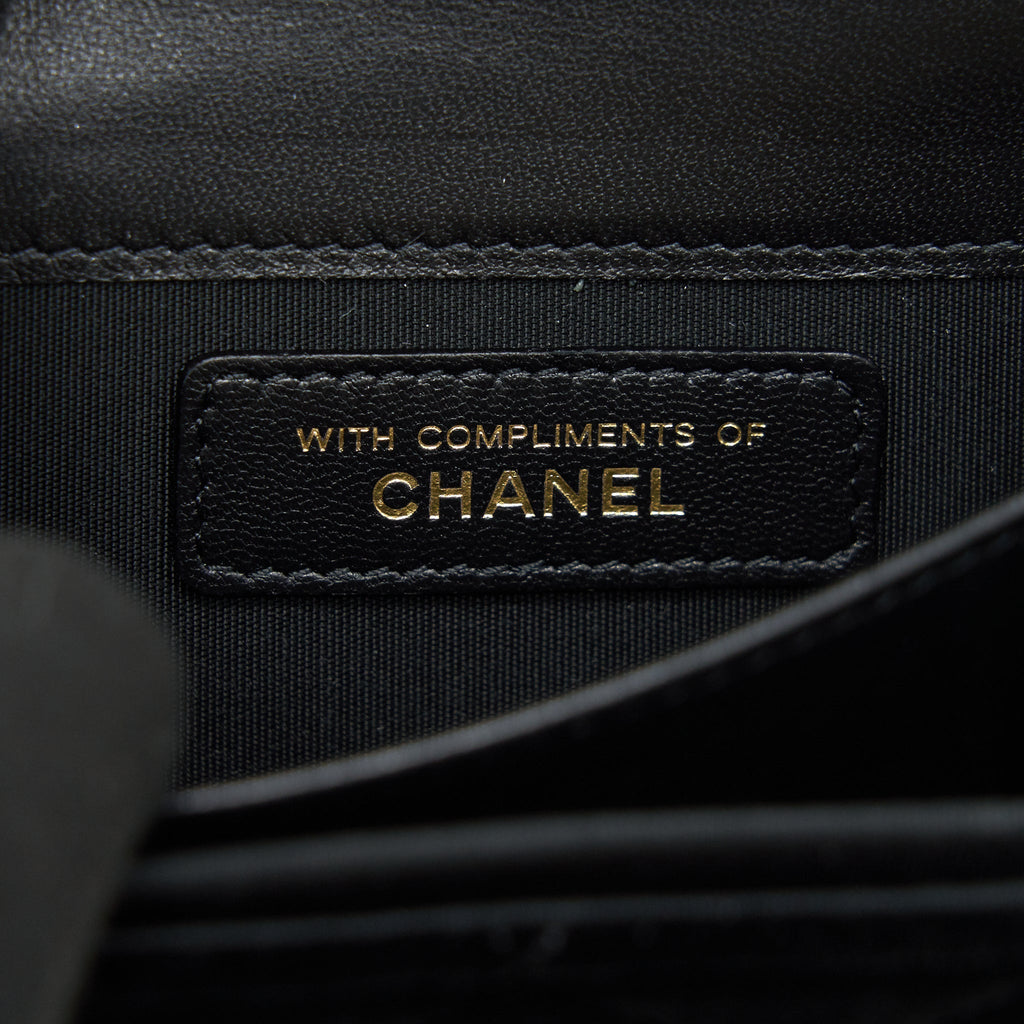 Chanel 21A velvet CC Crystal Logo  Holder