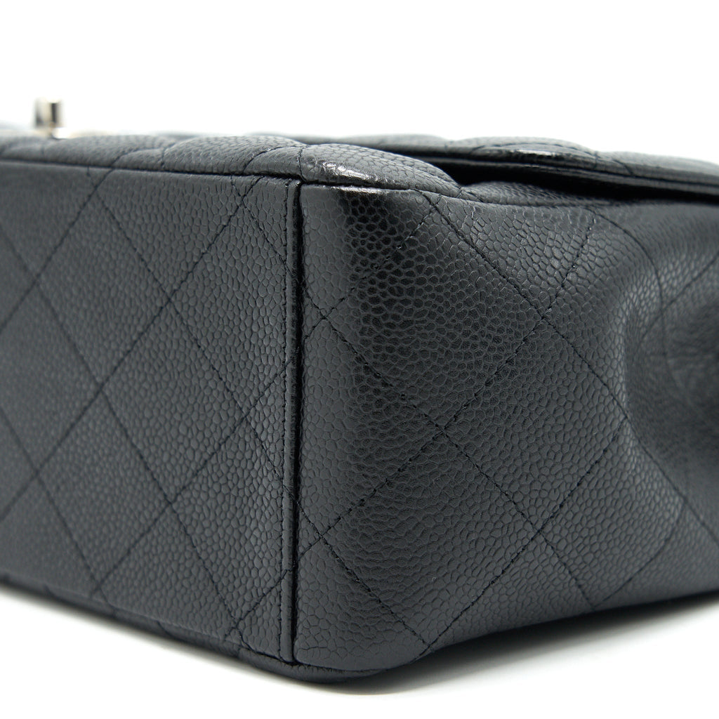 CHANEL CAVIER CLASSIC MAXI SINGLE FLAP BAG BLACK