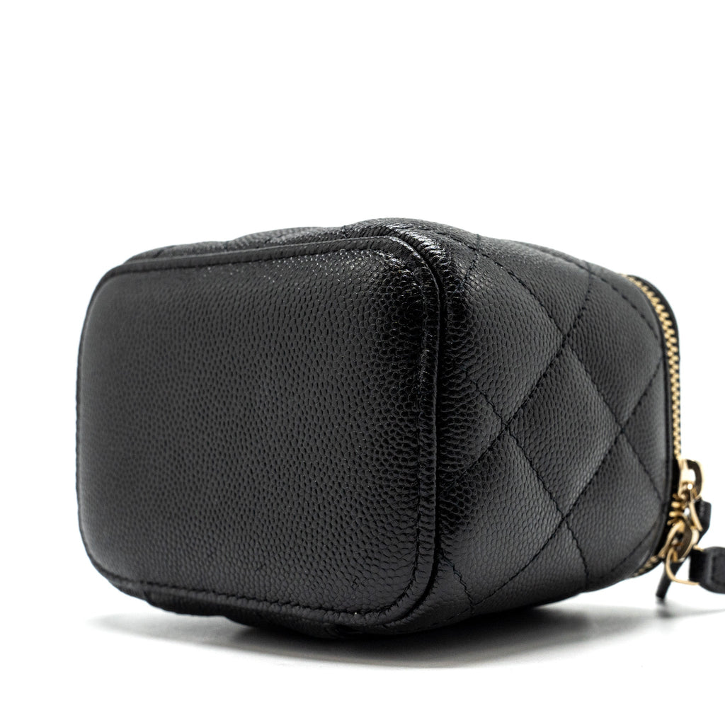 Chanel Small Vanity Clutch with Chain CC Pearl Caviar Black L