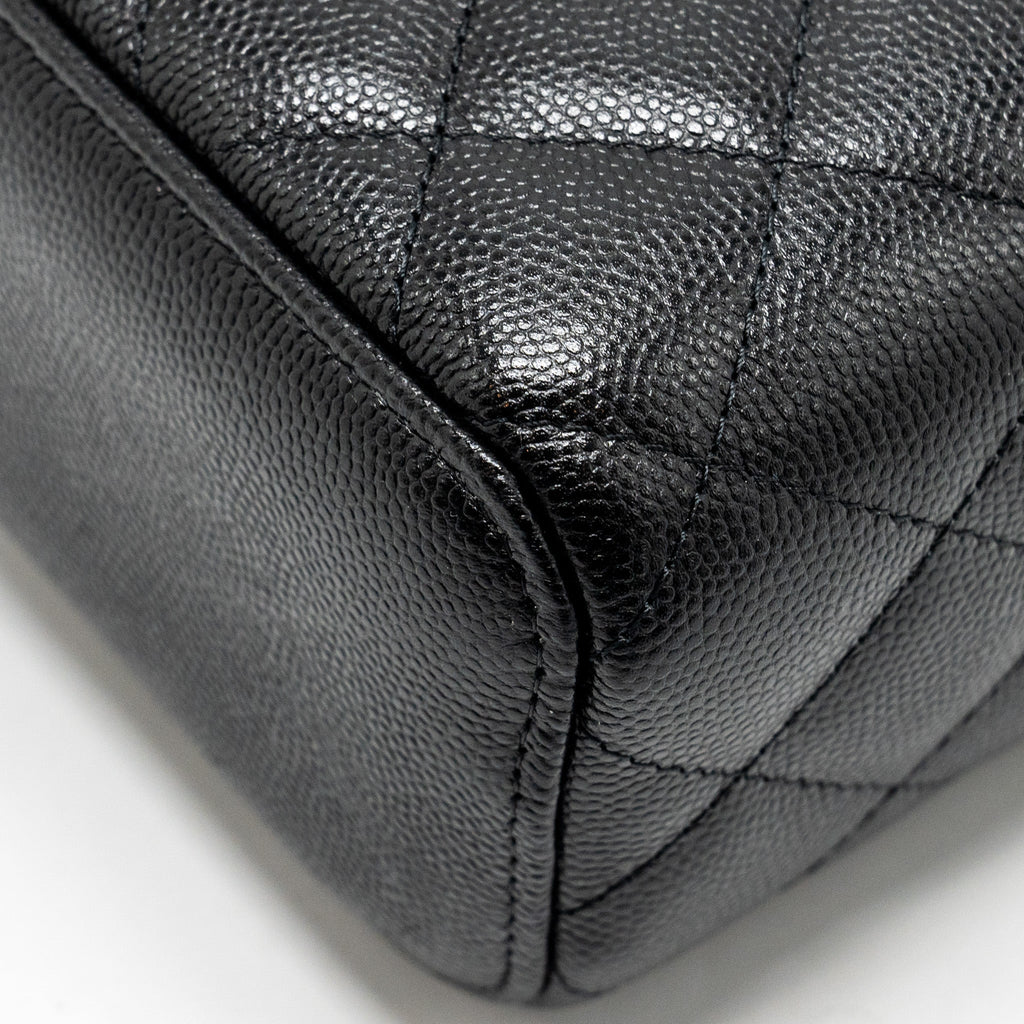 Chanel Small Vanity Clutch with Chain CC Pearl Caviar Black L