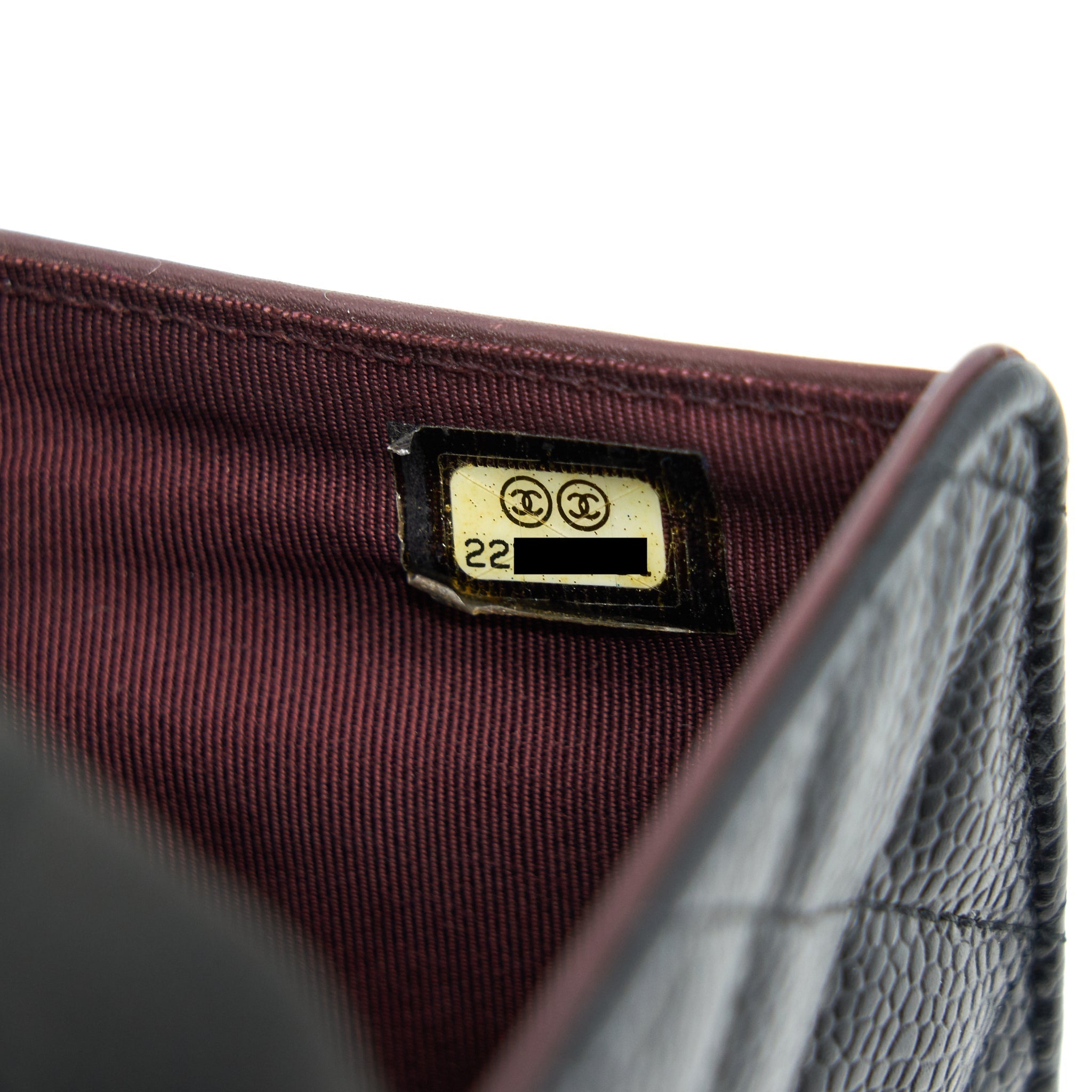 Chanel Quilted CC Bifold Caviar Wallet Black