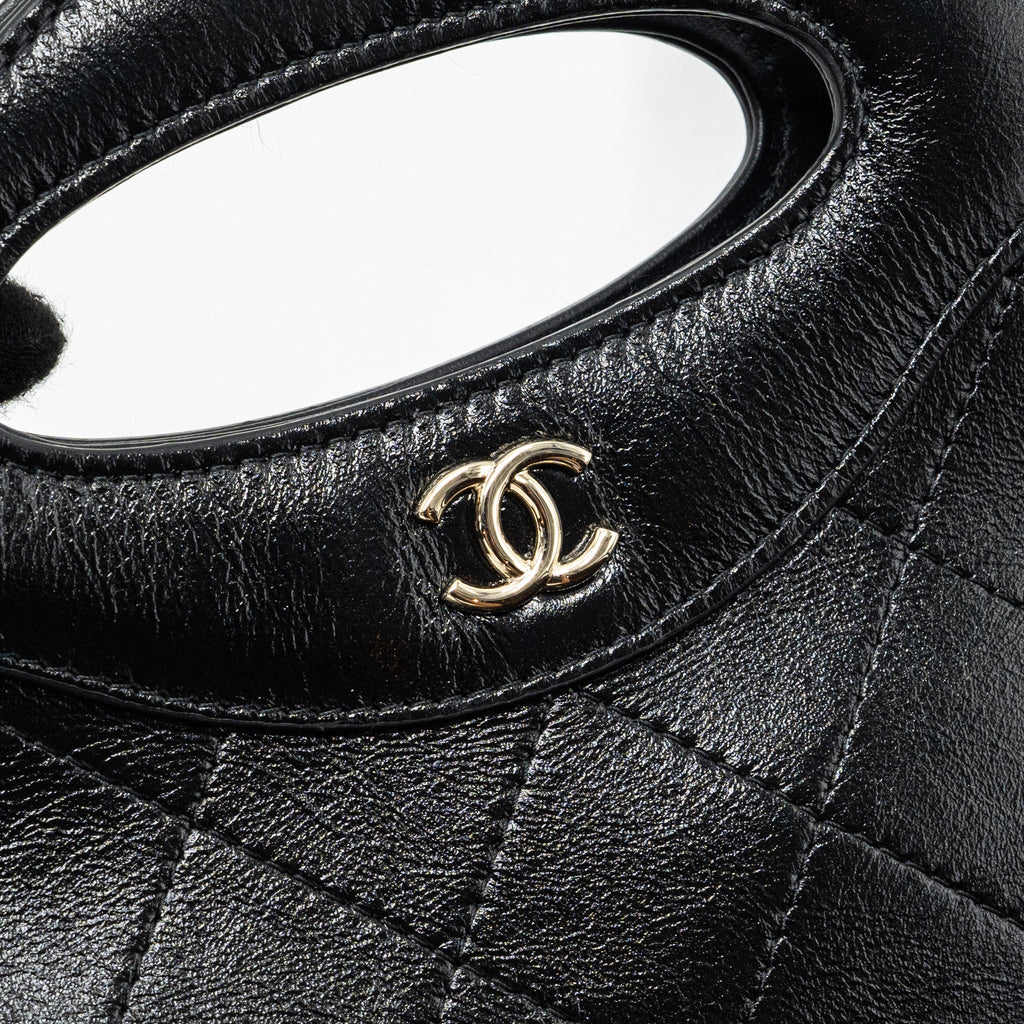 Chanel 24C mini 31 clutch with chain shiny calfskin black L (microchip)