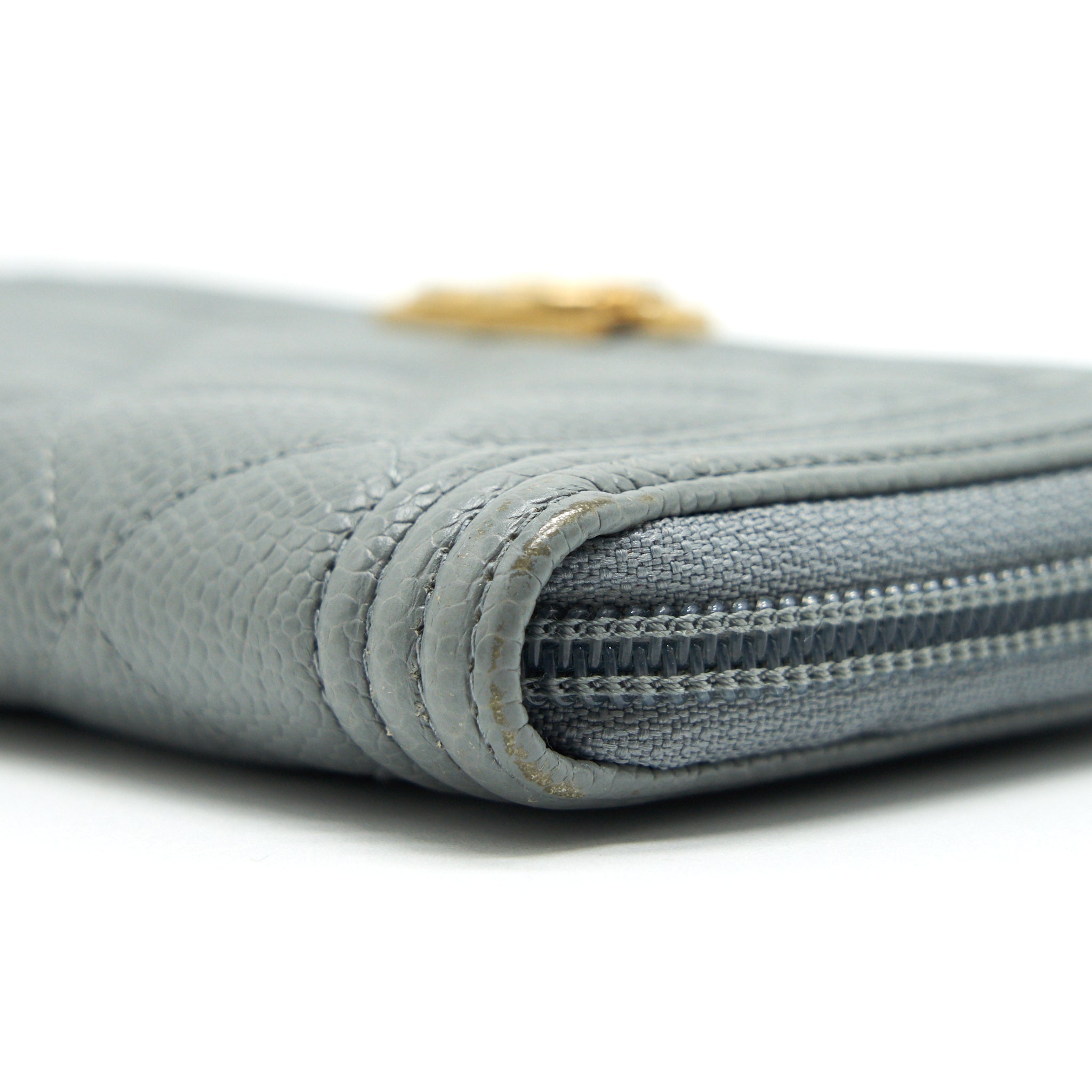 Chanel Caviar small Zip Wallet Grey