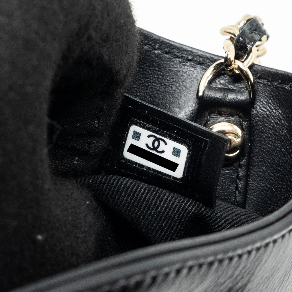 Chanel 24C mini 31 clutch with chain shiny calfskin black L (microchip)