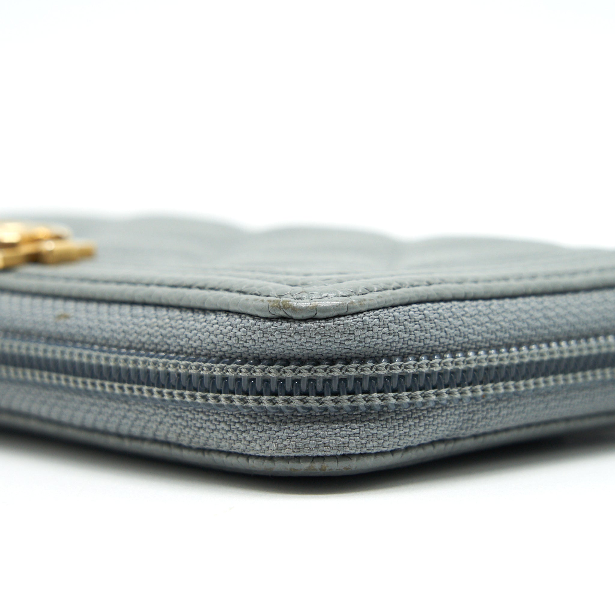 Chanel Caviar small Zip Wallet Grey