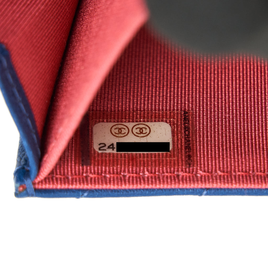 Chanel Chevron 2.55 reissue  Holder Blue