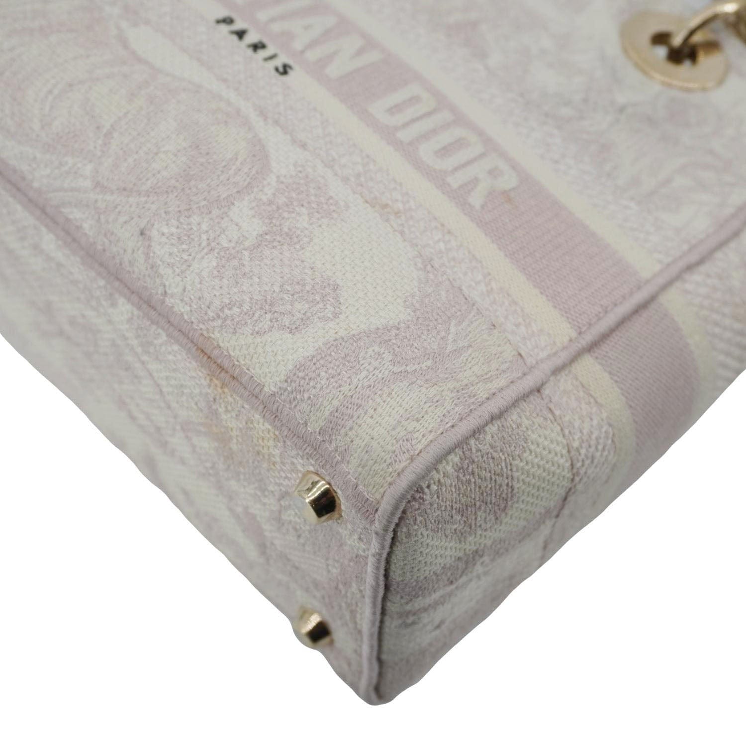 CHRISTIAN DIOR Lady dior D-Lite Embroidered Canvas Shoulder Bag White