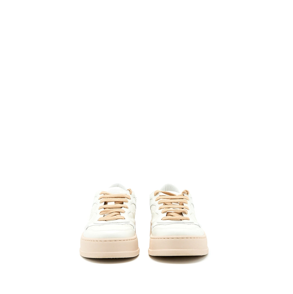 Gucci Size 36 Women�s GG Embossed Sneaker White/Pink