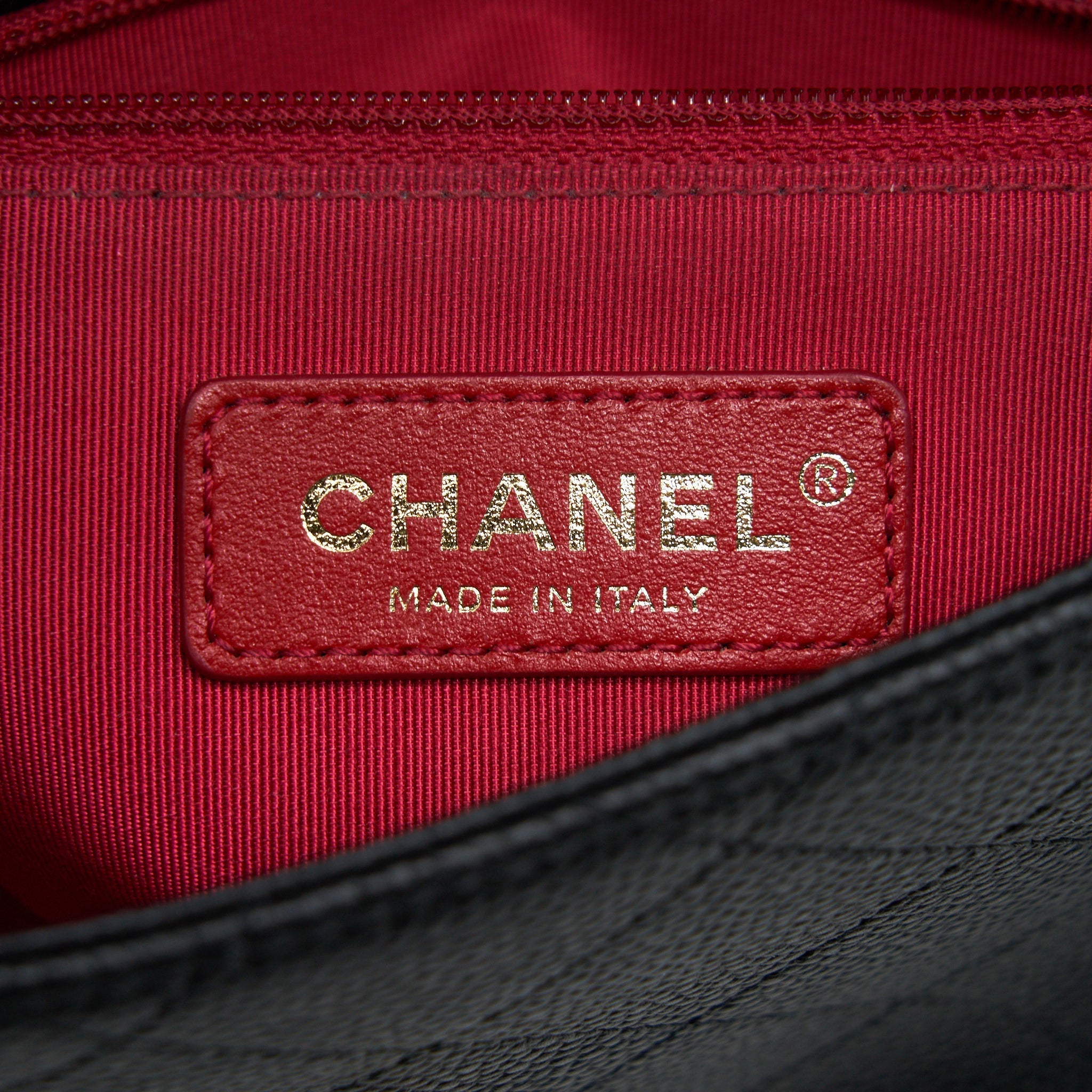 Chanel Caviar quilted flap Bag with handle and Chain Black L