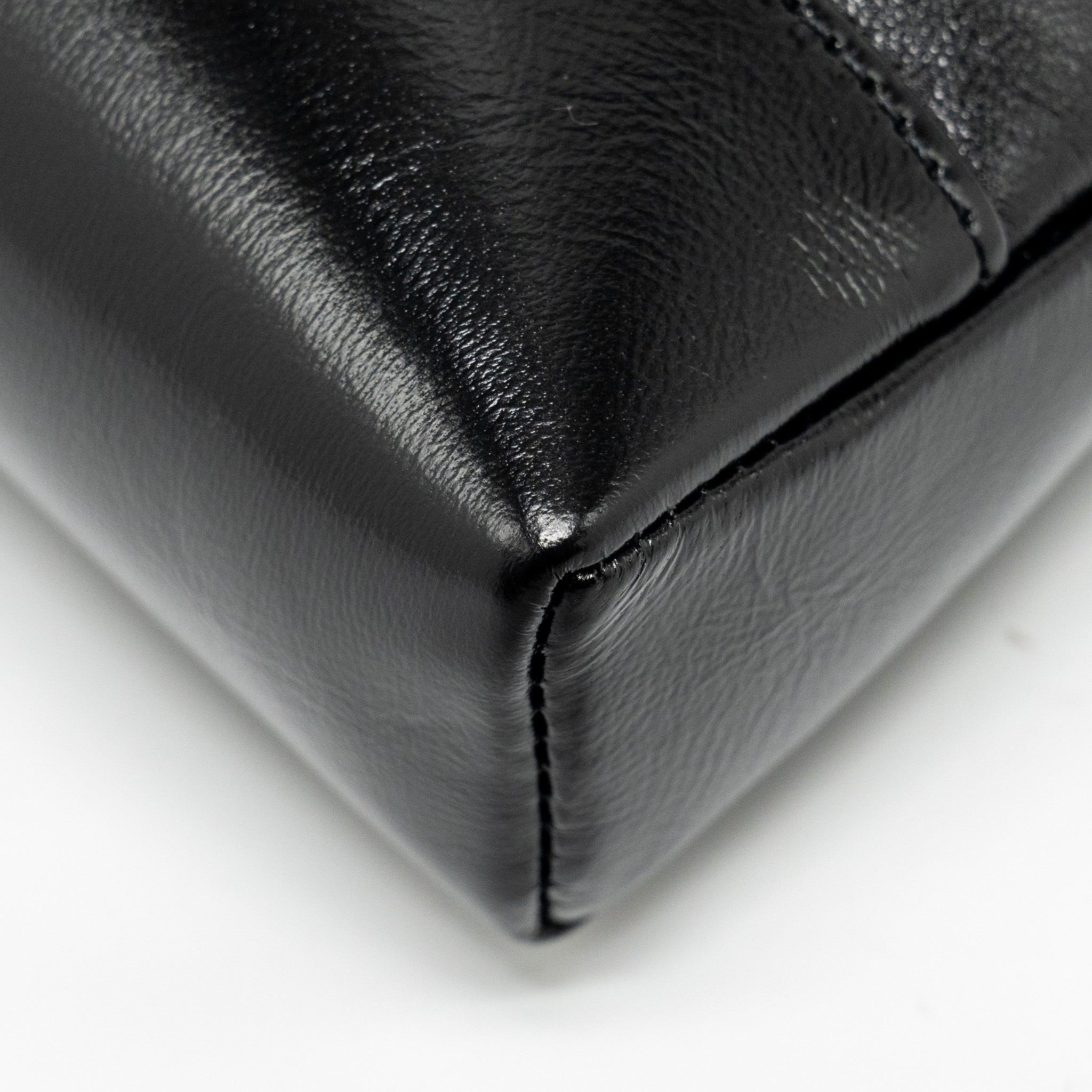 Chanel Mini 31 Clutch with Chain Shiny Lambskin Black L (Microchip)
