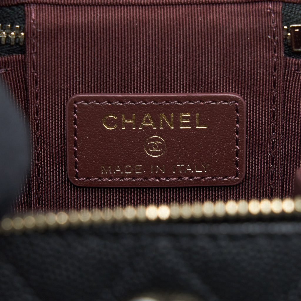 Chanel Mini Vanity Caviar In Black L
