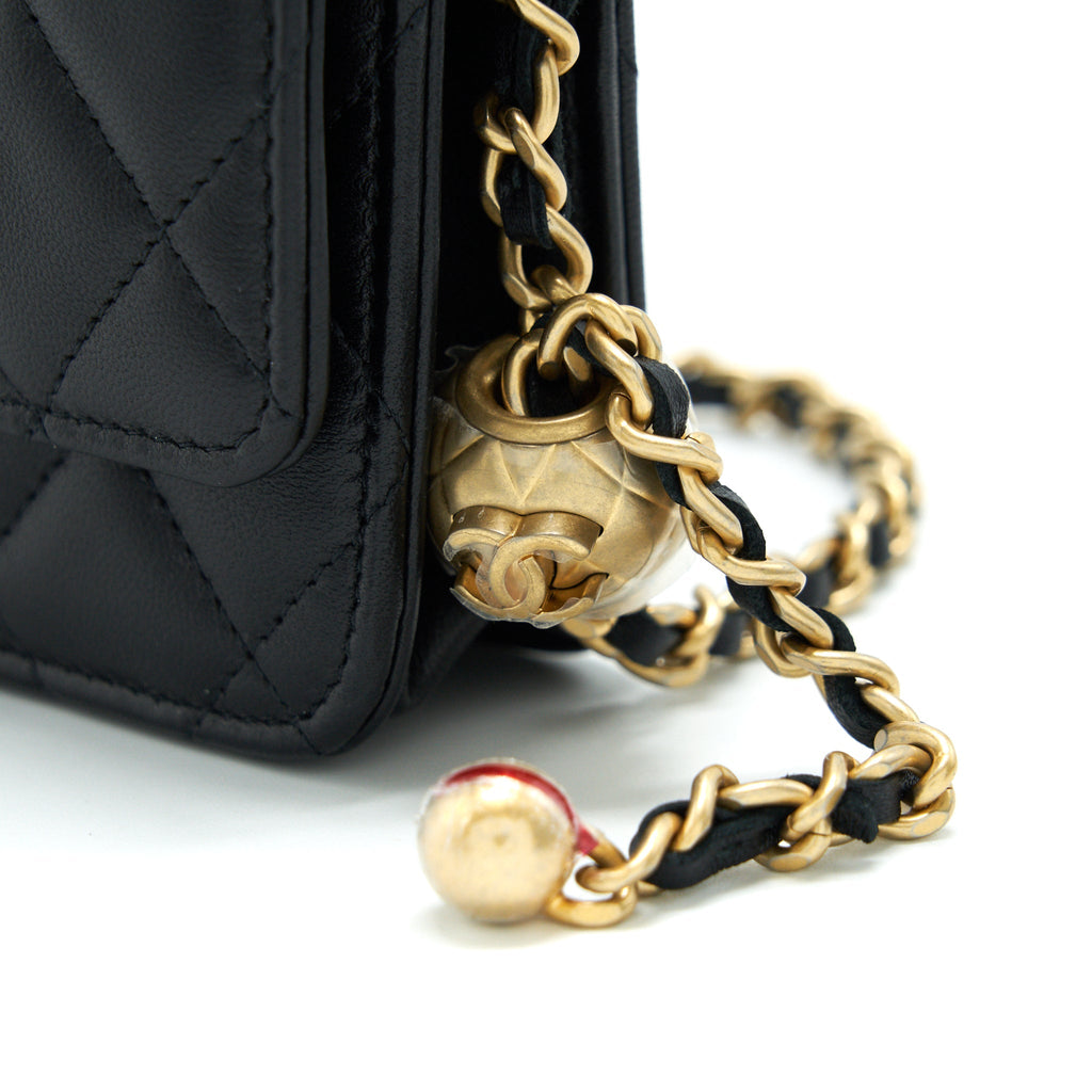 Chanel Pearl Crush Wallet On Chain Black  (Micrichip)