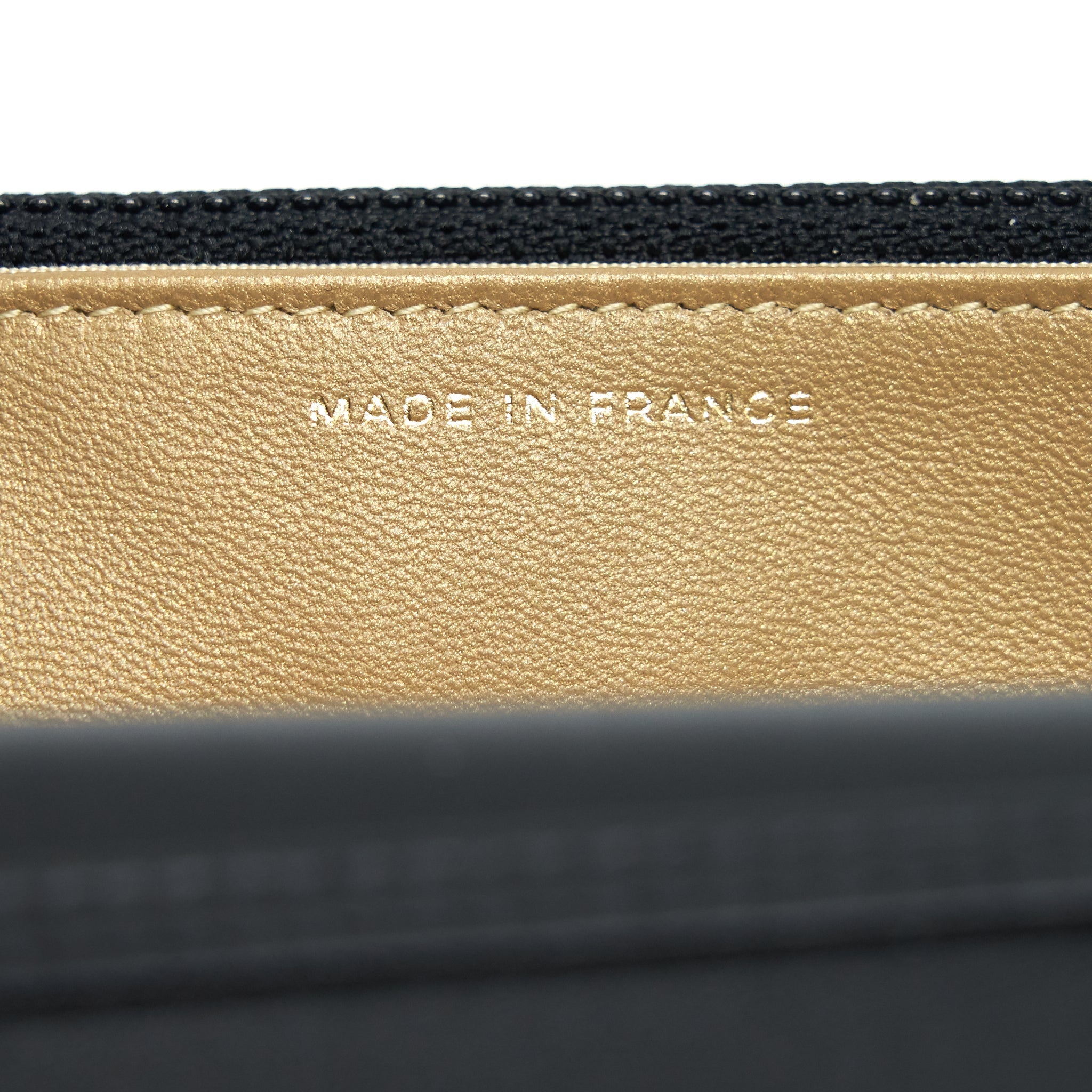 Chanel Pearl Crush Wallet On Chain Black  (Micrichip)