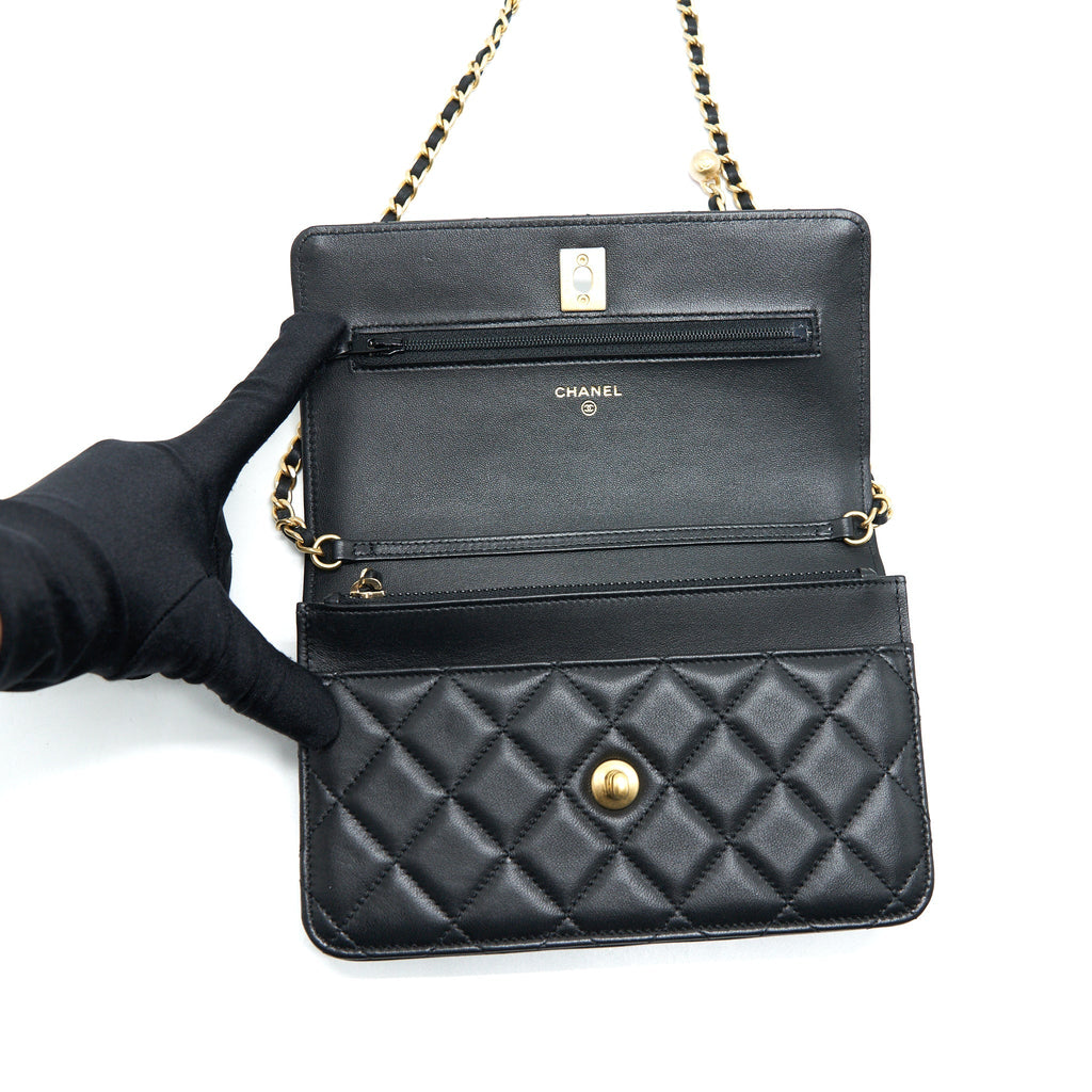 Chanel Pearl Crush Wallet On Chain Black  (Micrichip)