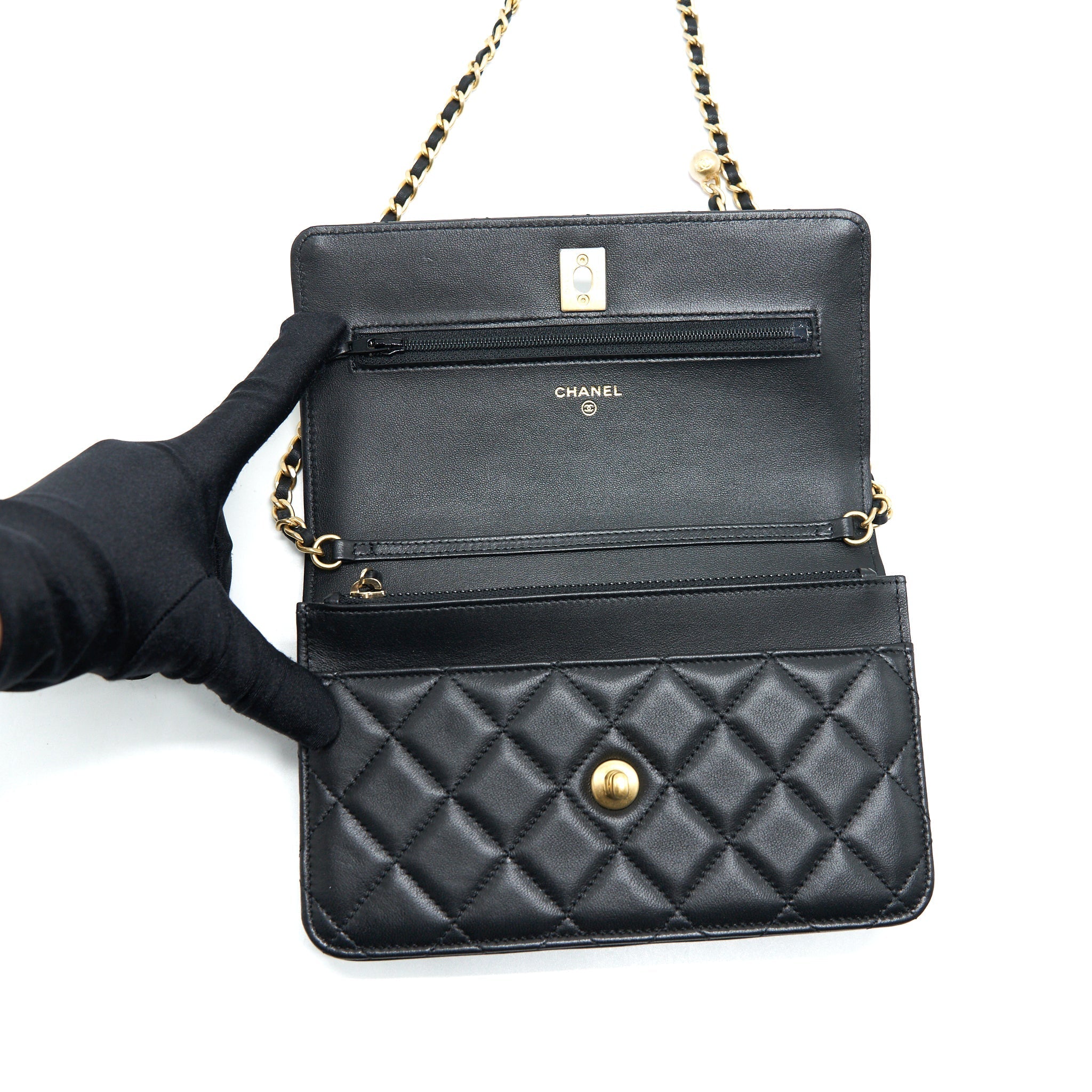 Chanel Pearl Crush Wallet On Chain Black  (Micrichip)