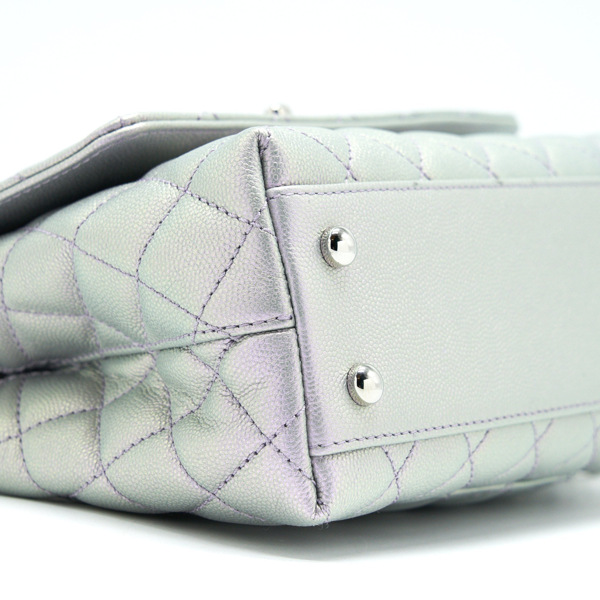 Chanel 21K Small Coco Handle 24cm Caviar Iridescent Lilac Rainbow Hardware
