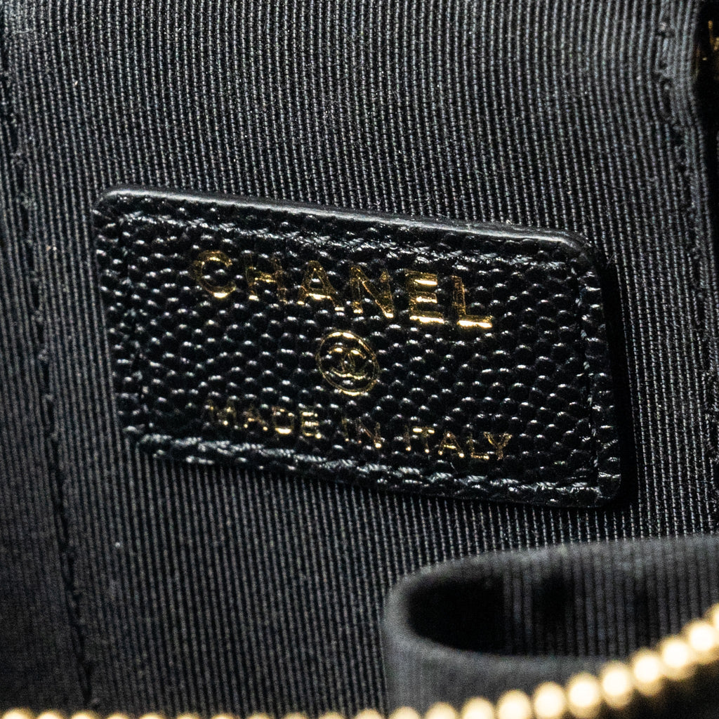 Chanel Small Vanity Clutch with Chain CC Pearl Caviar Black L