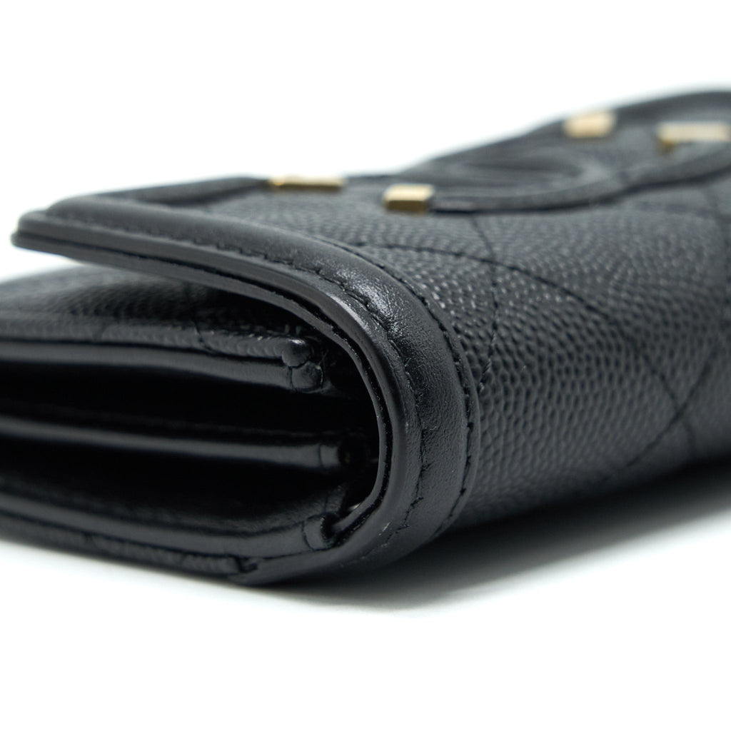 Chanel Filigree Flap  Holder Caviar Black