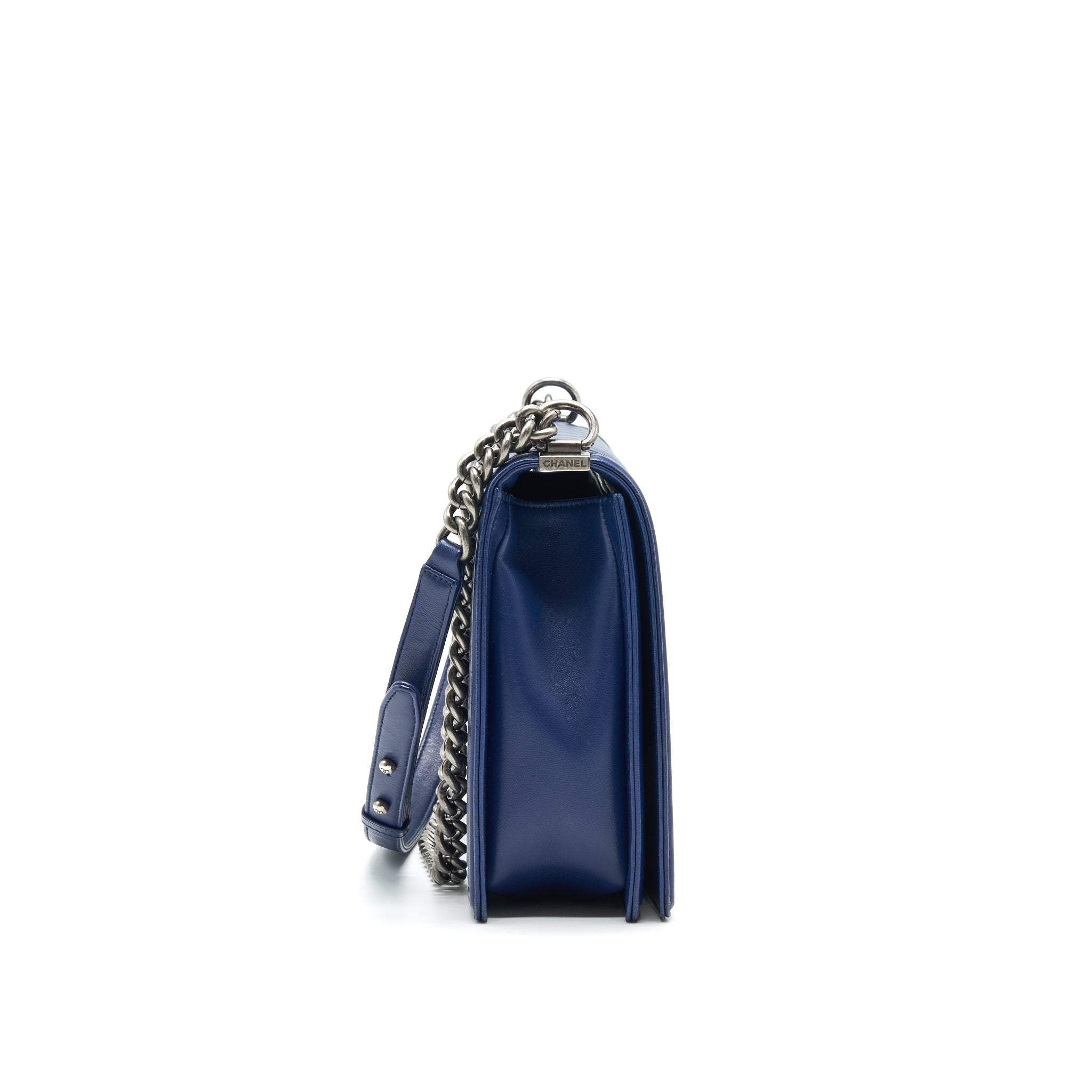 CHANEL LARGE LE BOY NAVY