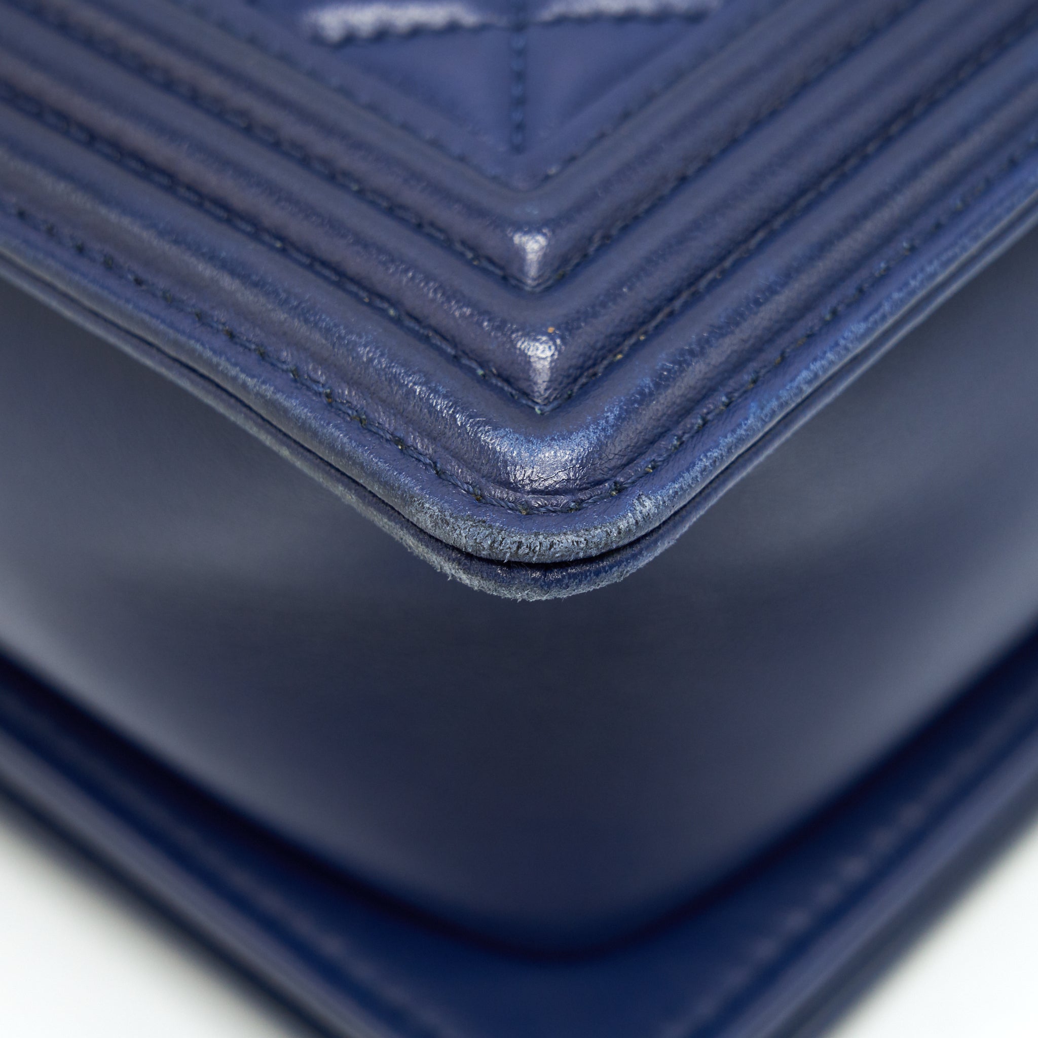 CHANEL LARGE LE BOY NAVY