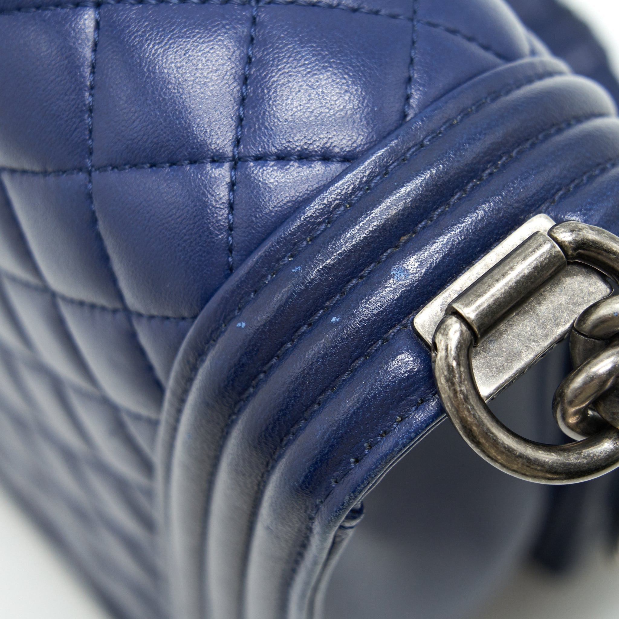 CHANEL LARGE LE BOY NAVY
