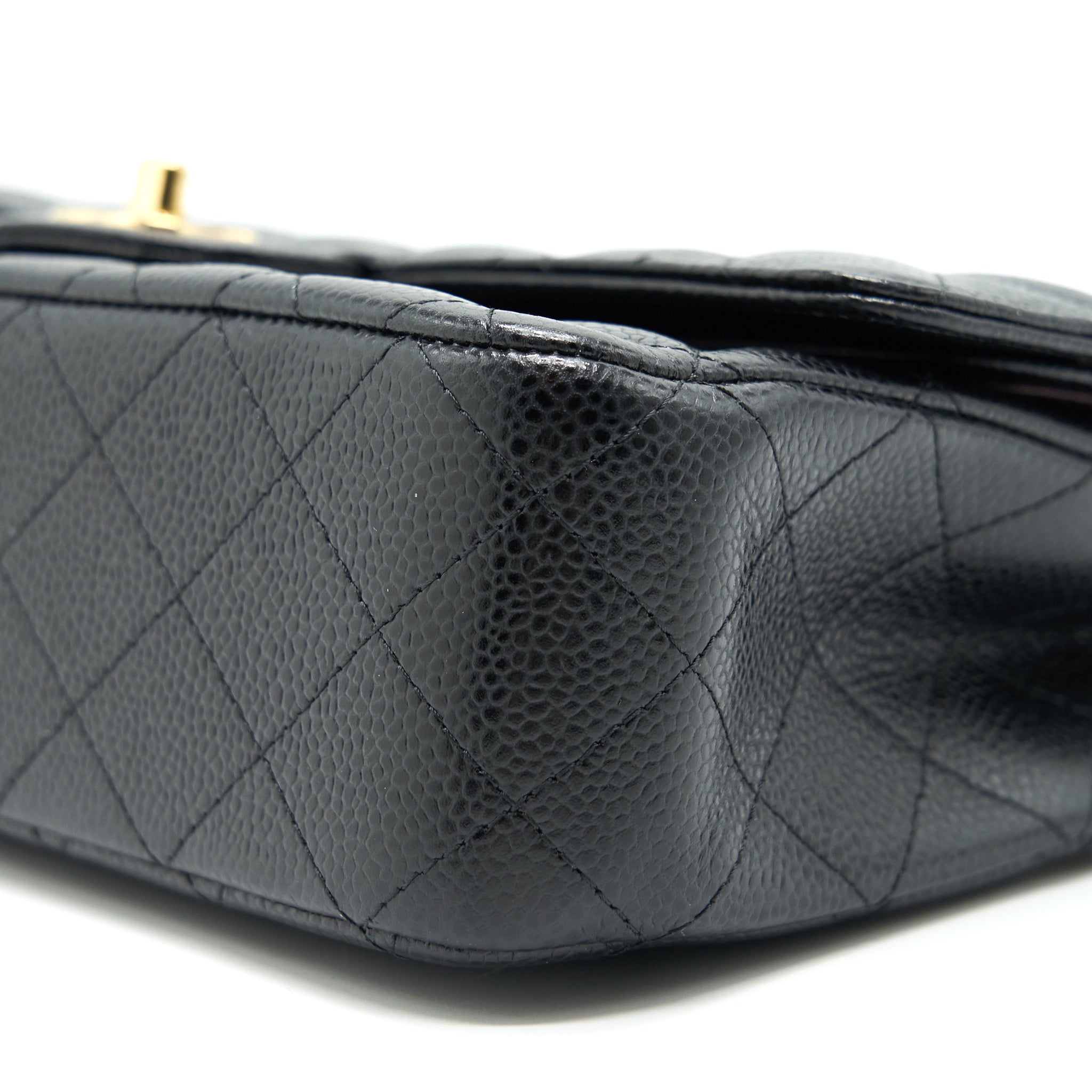 Chanel medium Classic double flap Bag Caviar black  serial 25