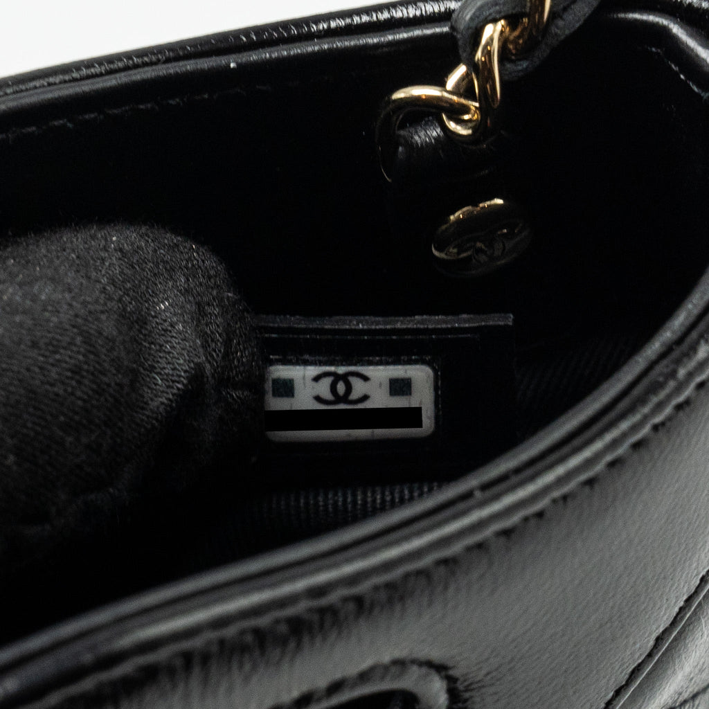 CHANEL 24S Mini 31 Clutch with Chain Shiny Lambskin Black L (microchip)