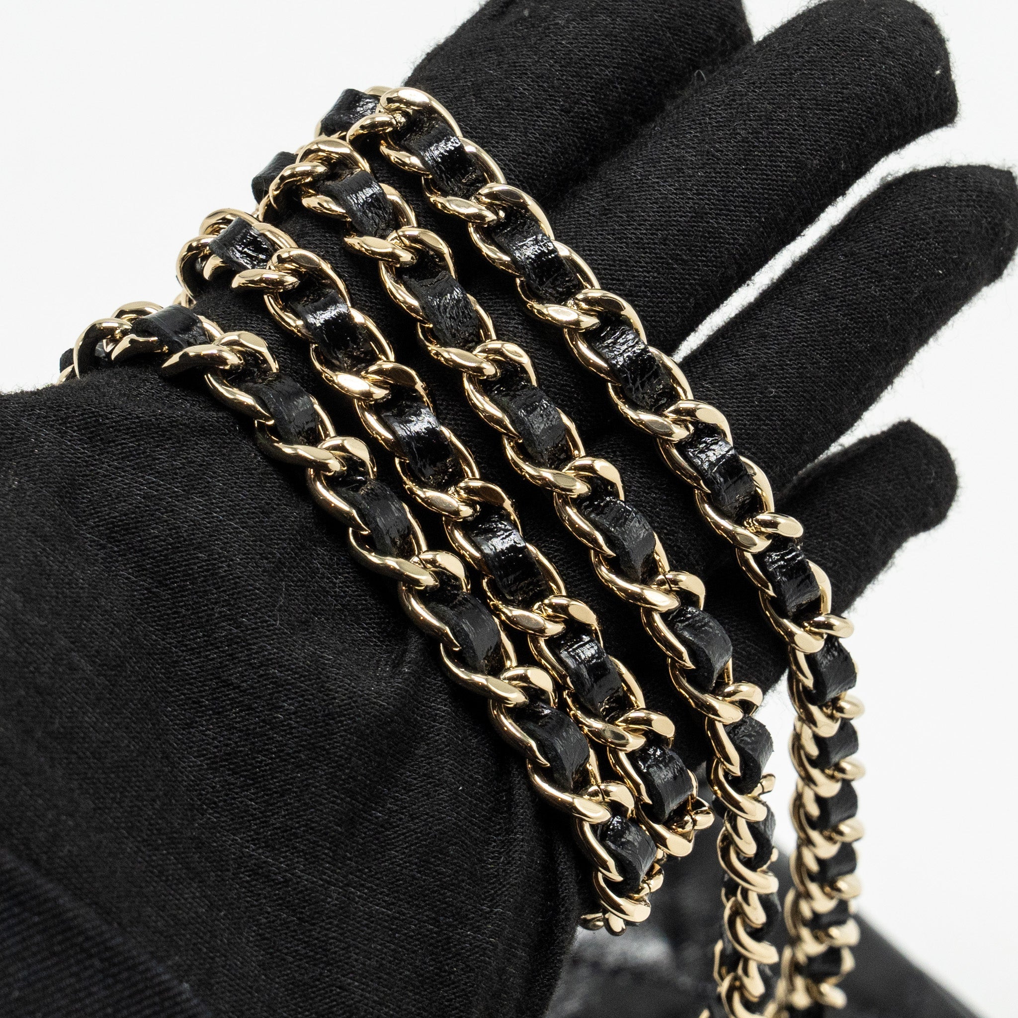 CHANEL 24S Mini 31 Clutch with Chain Shiny Lambskin Black L (microchip)