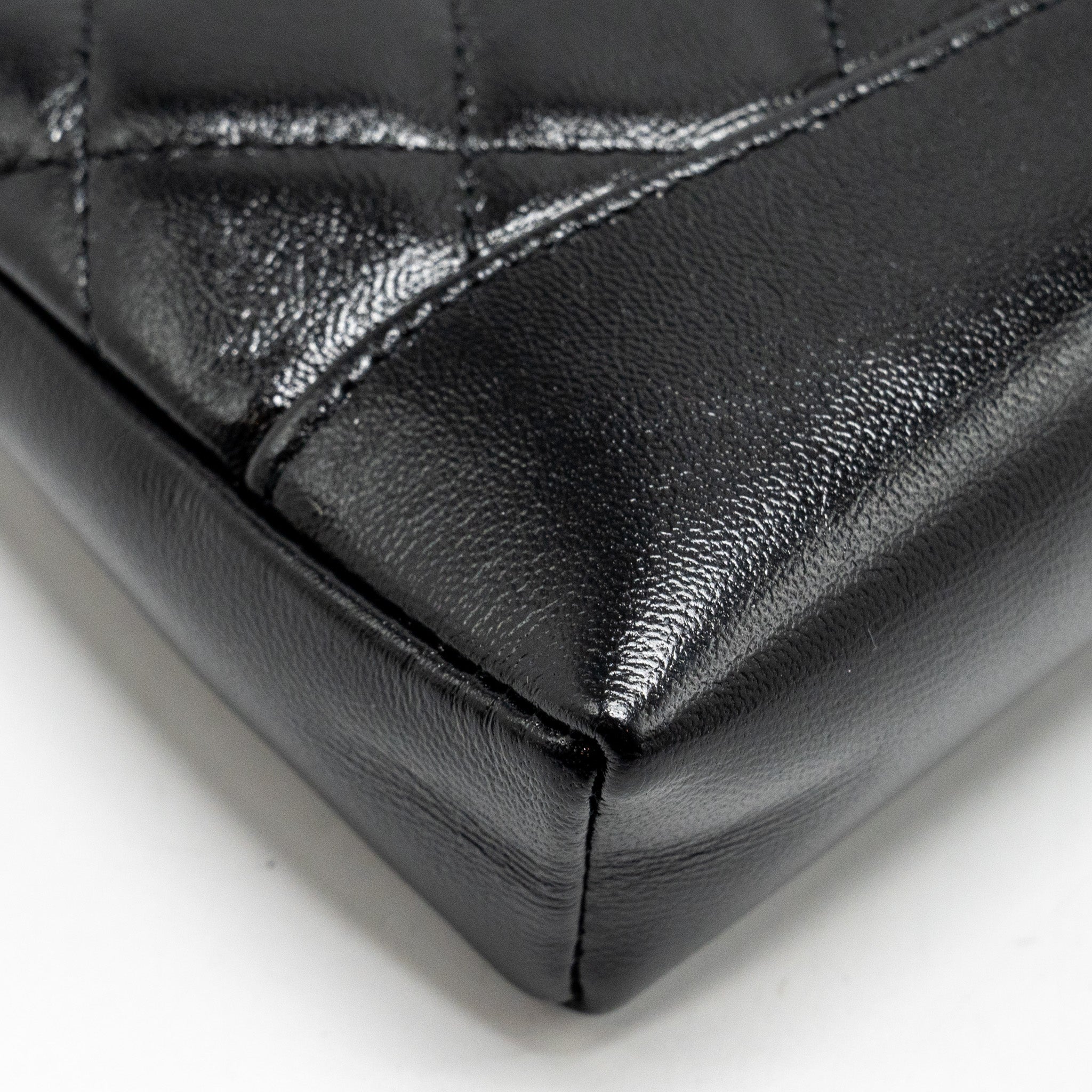 CHANEL 24S Mini 31 Clutch with Chain Shiny Lambskin Black L (microchip)