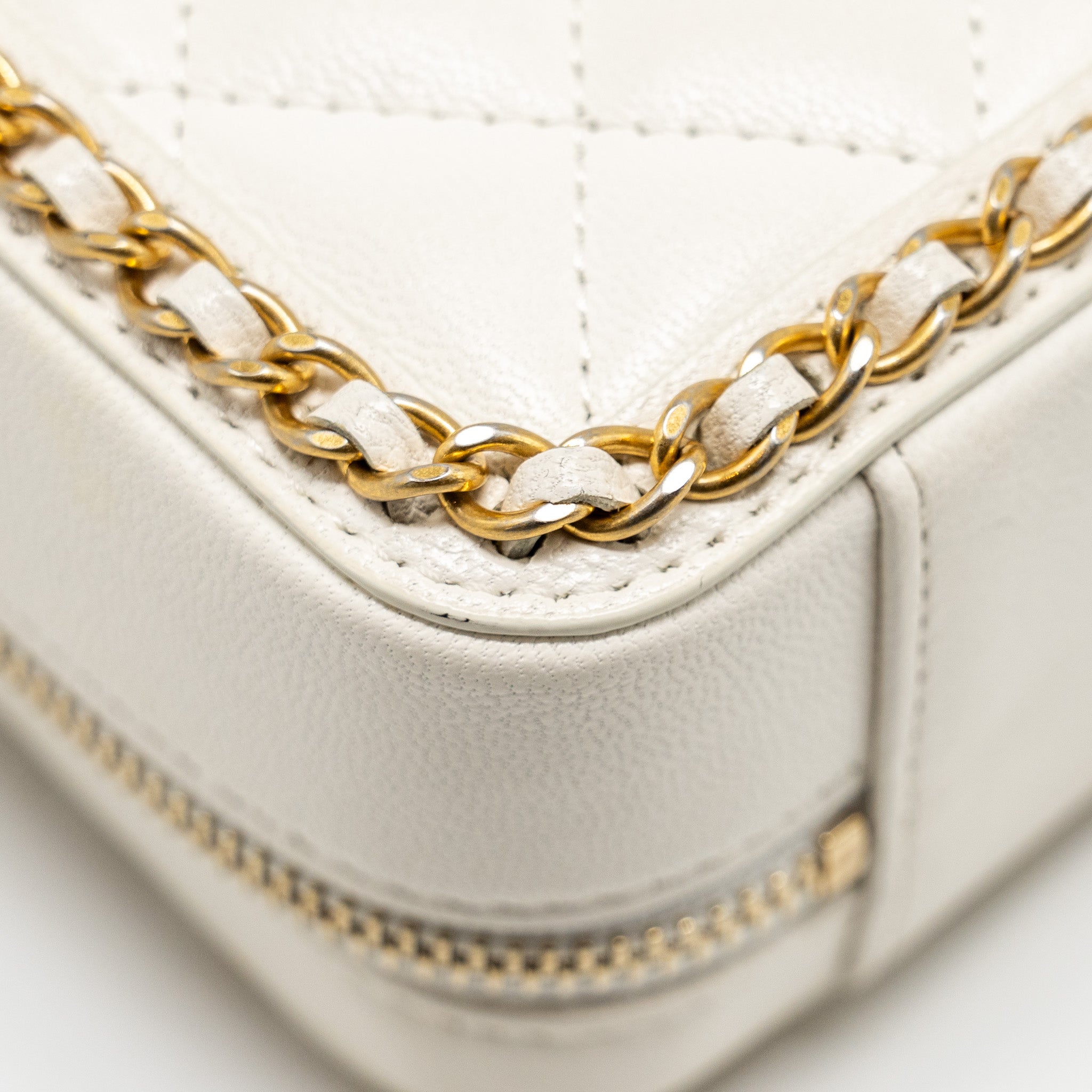 Chanel Mini Vanity Clutch with Chain Lambskin White