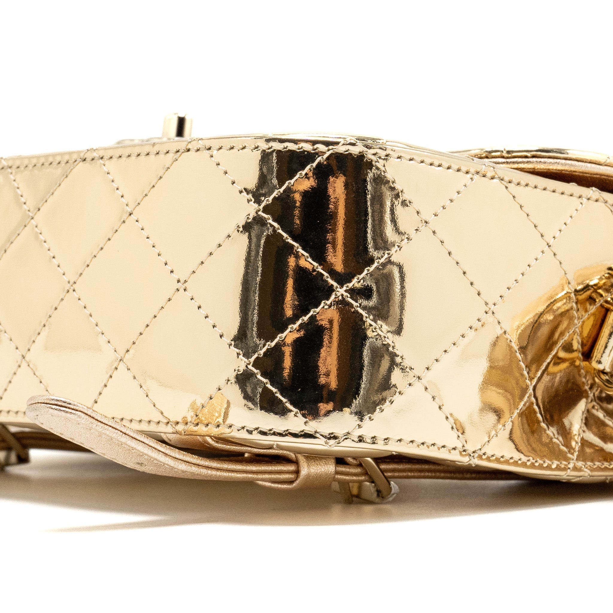 Chanel 24c backpack with star patent Gold L (microchip)