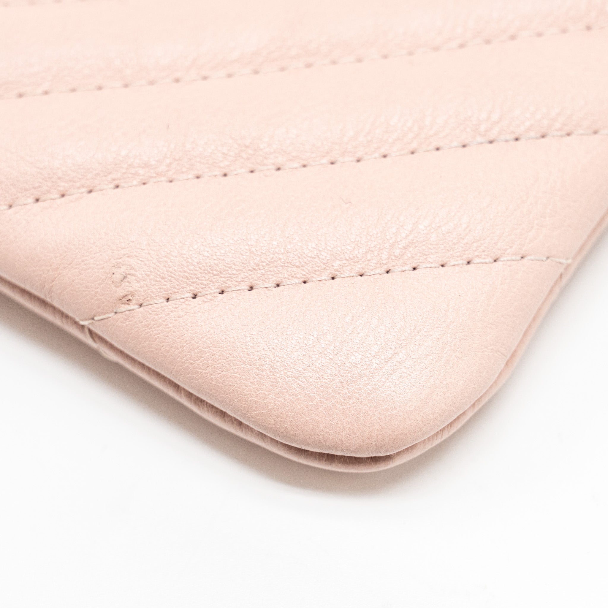 Chanel Chevron Zip Clutch calfskin light pink