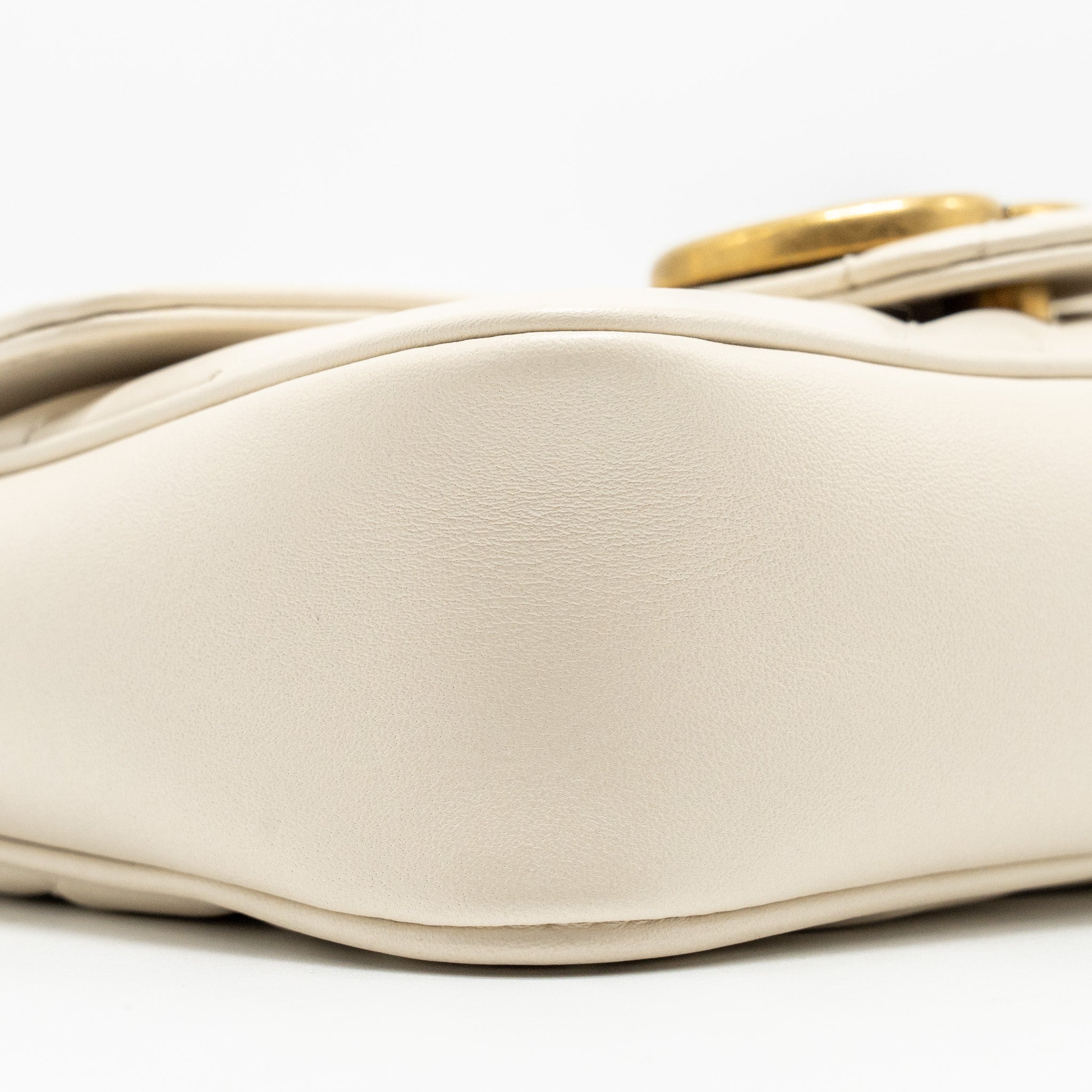 Gucci GG Marmont Super Mini Calfskin White