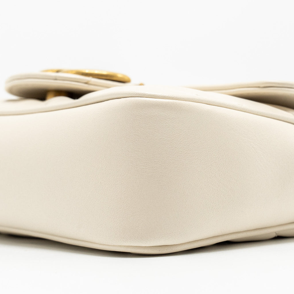 Gucci GG Marmont Super Mini Calfskin White
