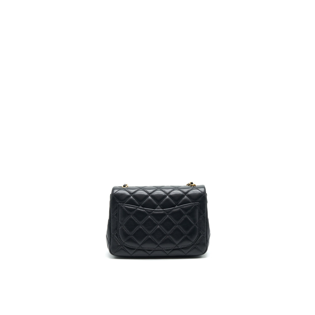 Chanel 21B pearl crush Square mini flap Bag black  (new version with microchip)