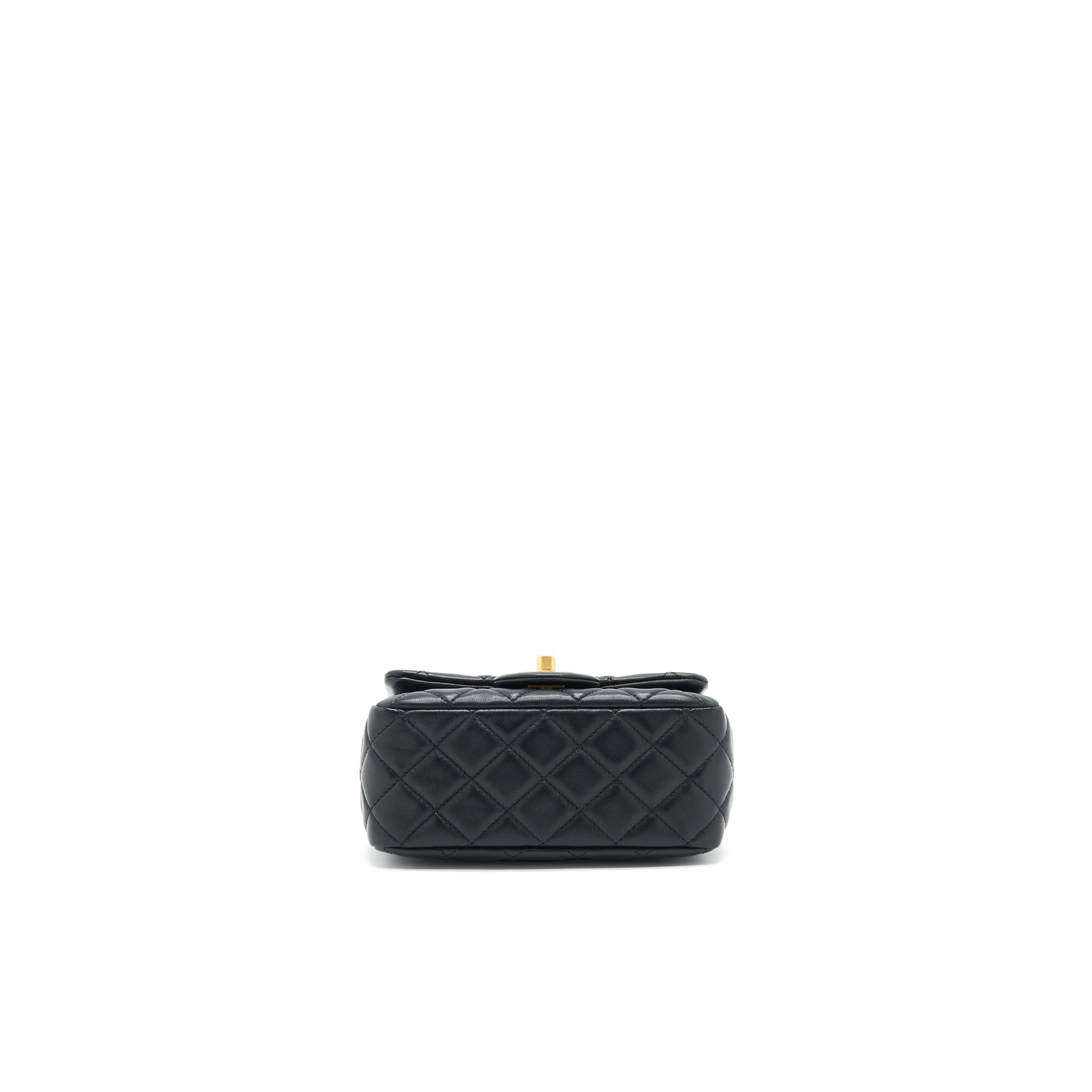 Chanel 21B pearl crush Square mini flap Bag black  (new version with microchip)